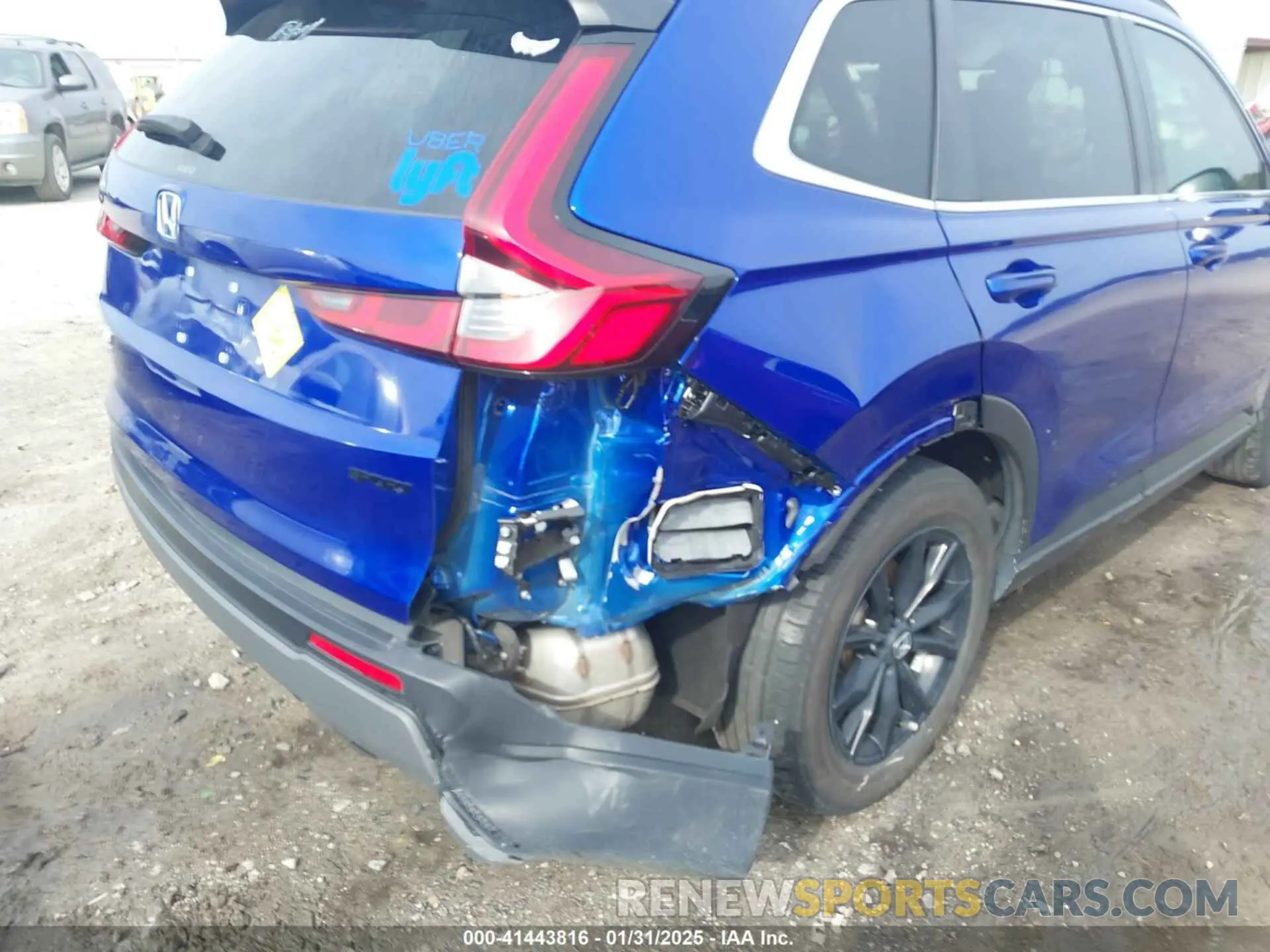 6 Photograph of a damaged car 2HKRS6H52RH804000 HONDA CR-V 2024