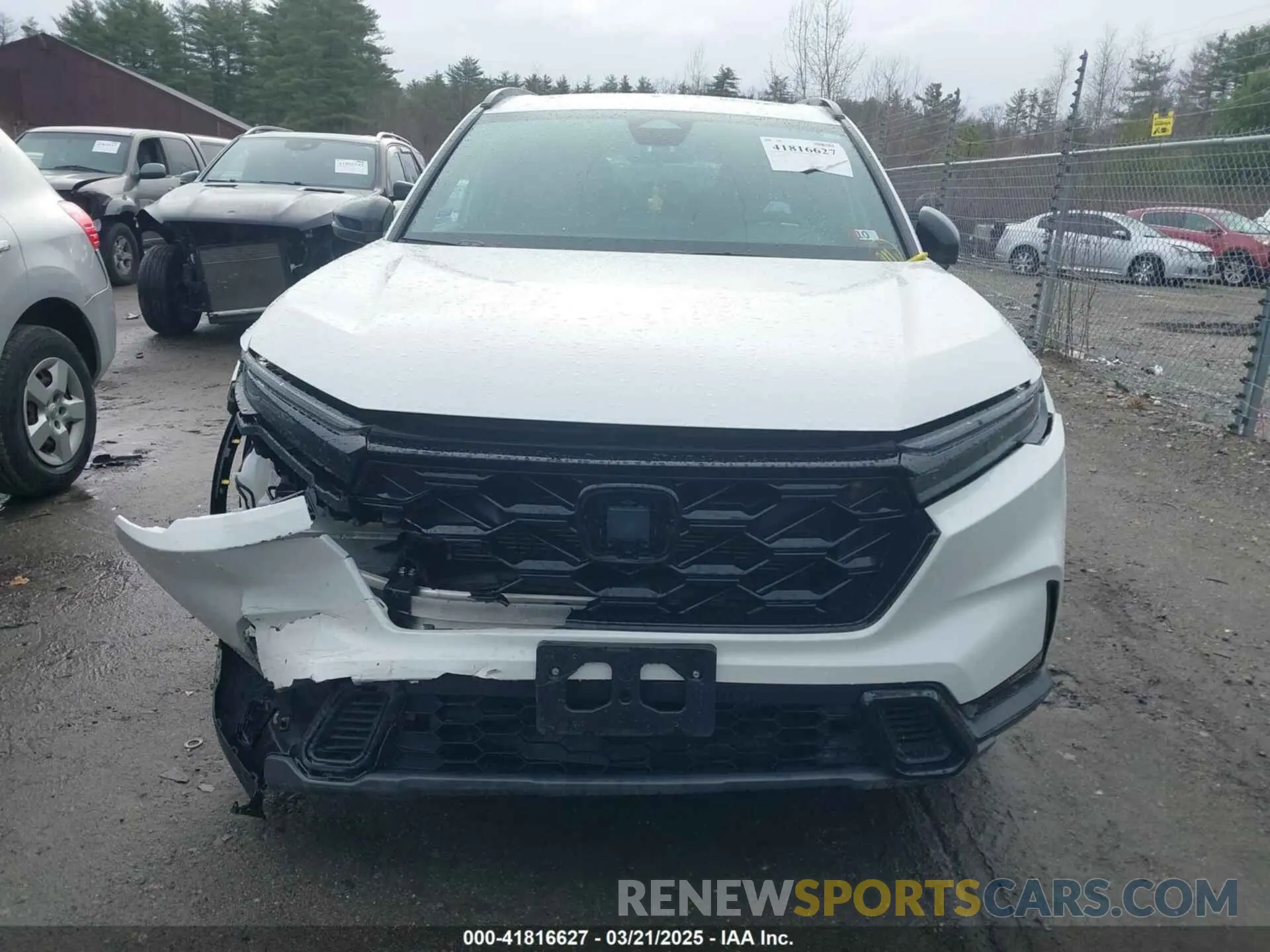 12 Photograph of a damaged car 2HKRS6H56RH803903 HONDA CR-V 2024