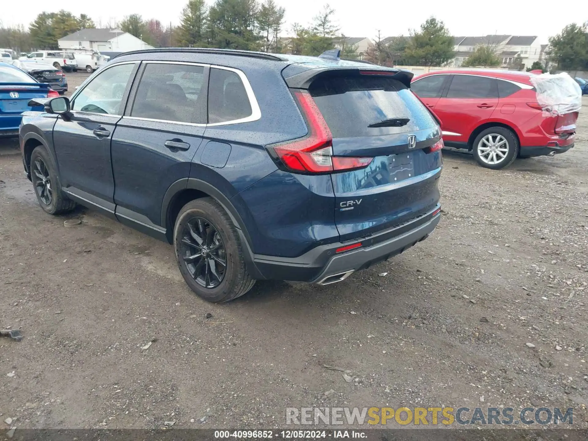 3 Photograph of a damaged car 2HKRS6H86RH806374 HONDA CR-V 2024