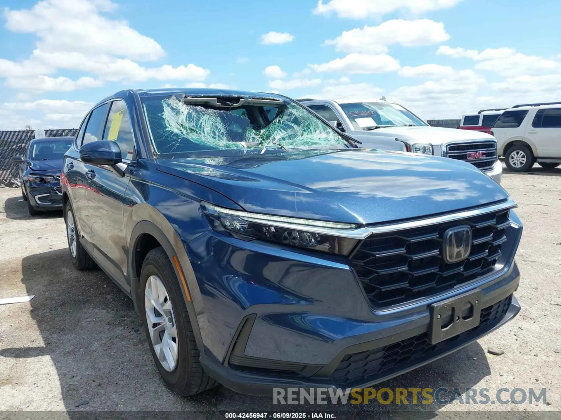 1 Photograph of a damaged car 5J6RS3H2XRL008556 HONDA CR-V 2024