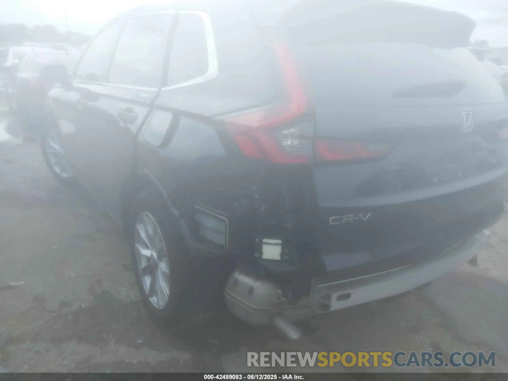 6 Photograph of a damaged car 5J6RS3H79RL009077 HONDA CR-V 2024