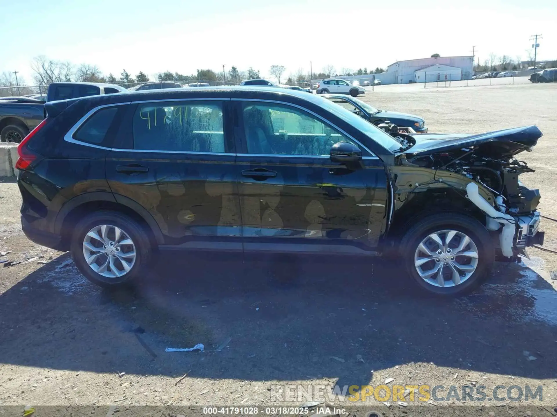 14 Photograph of a damaged car 5J6RS4H25RL002833 HONDA CR-V 2024