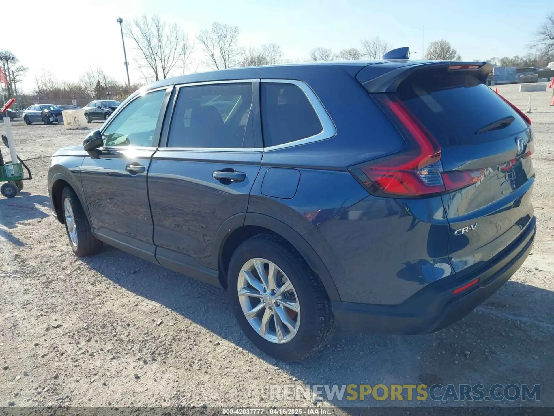 3 Photograph of a damaged car 5J6RS4H40RL008458 HONDA CR-V 2024