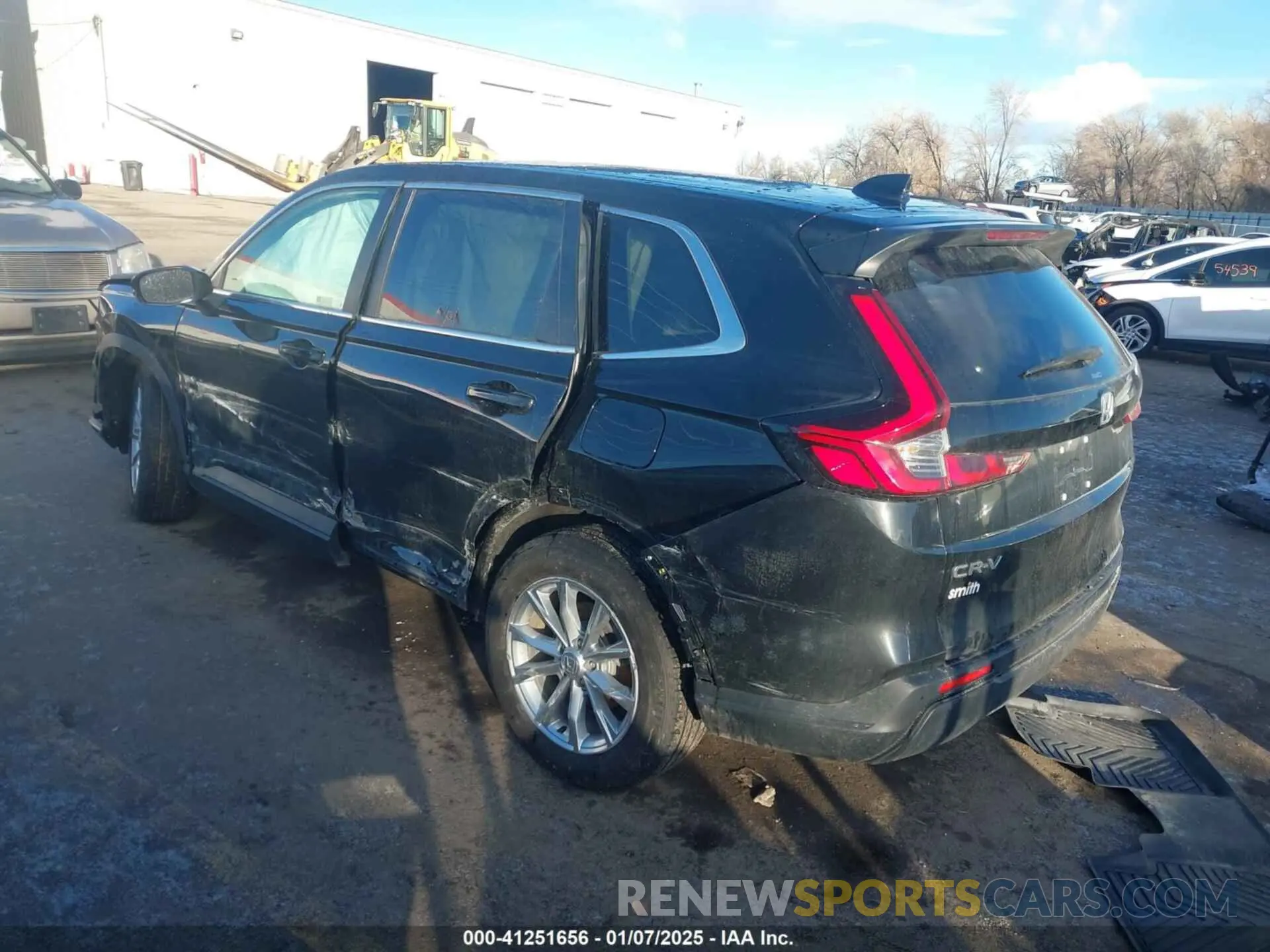 3 Photograph of a damaged car 5J6RS4H44RL012822 HONDA CR-V 2024