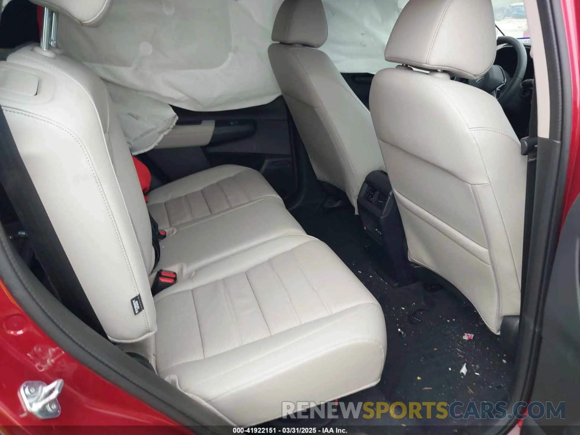 8 Photograph of a damaged car 5J6RS4H74RL011390 HONDA CR-V 2024