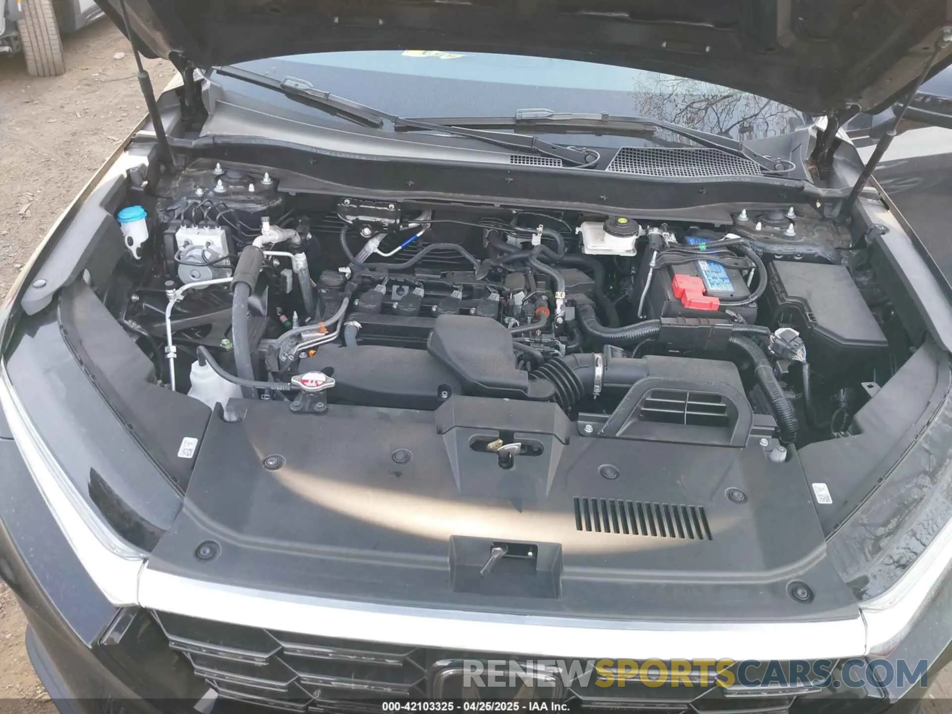 10 Photograph of a damaged car 5J6RS4H74RL015536 HONDA CR-V 2024