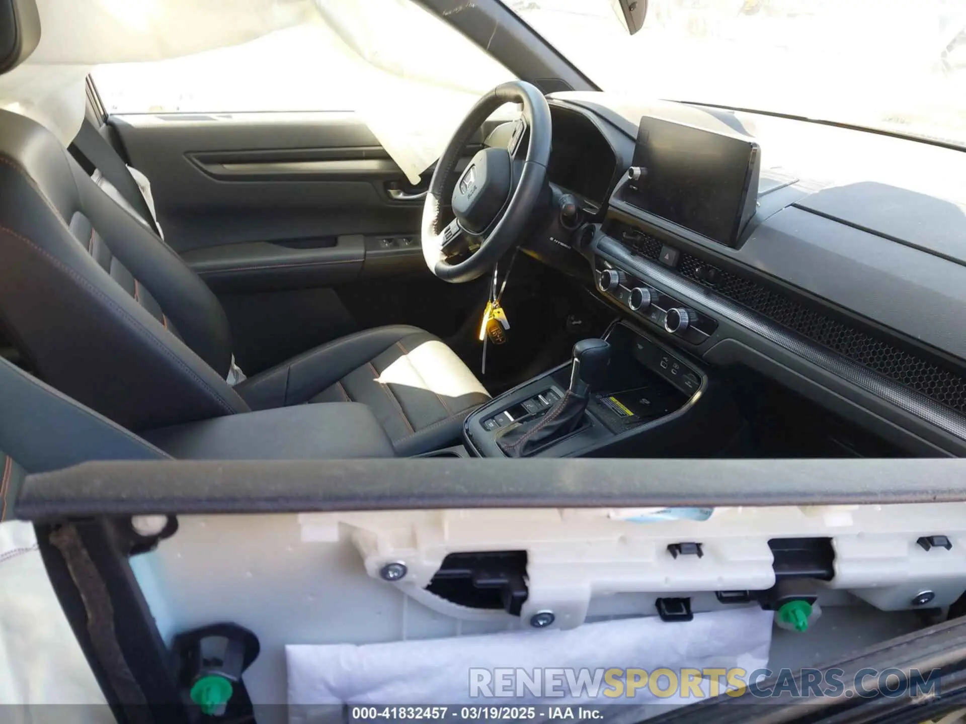 5 Photograph of a damaged car 5J6RS5H80RL003110 HONDA CR-V 2024
