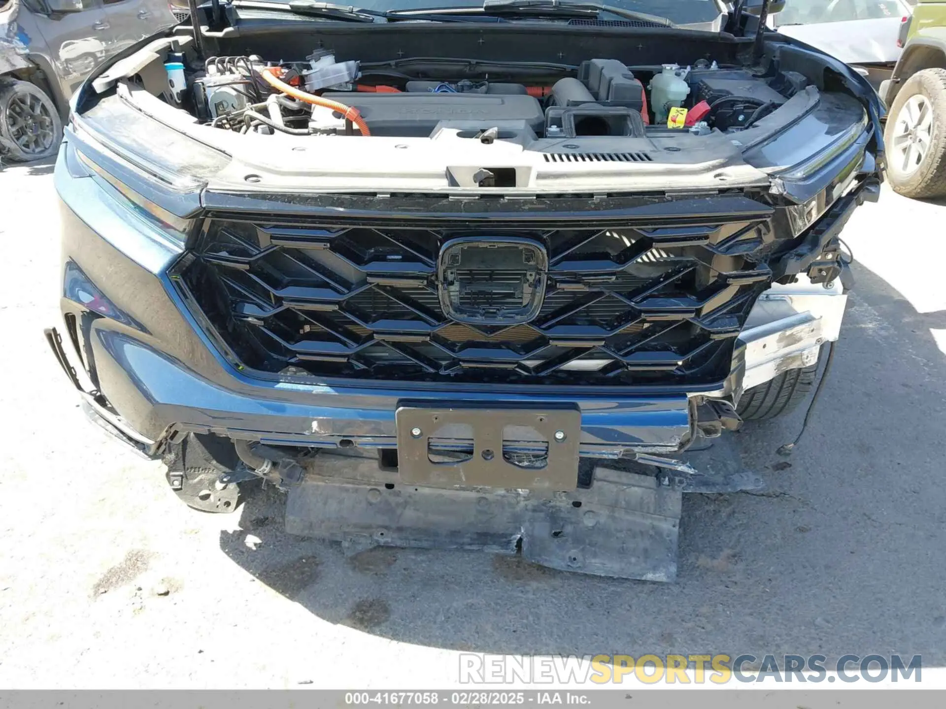 6 Photograph of a damaged car 5J6RS5H82RL005215 HONDA CR-V 2024