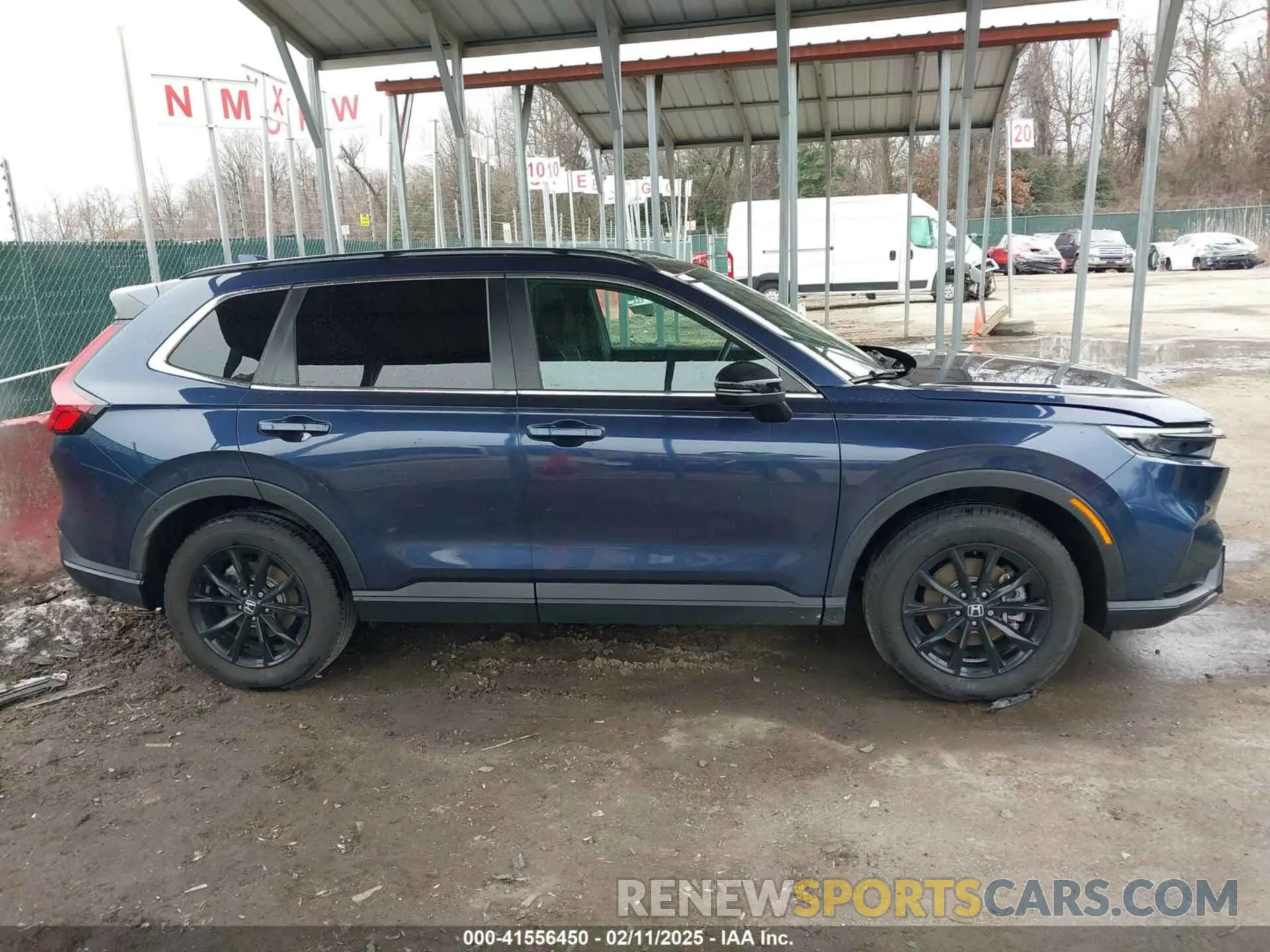 13 Photograph of a damaged car 5J6RS6H57RL009367 HONDA CR-V 2024