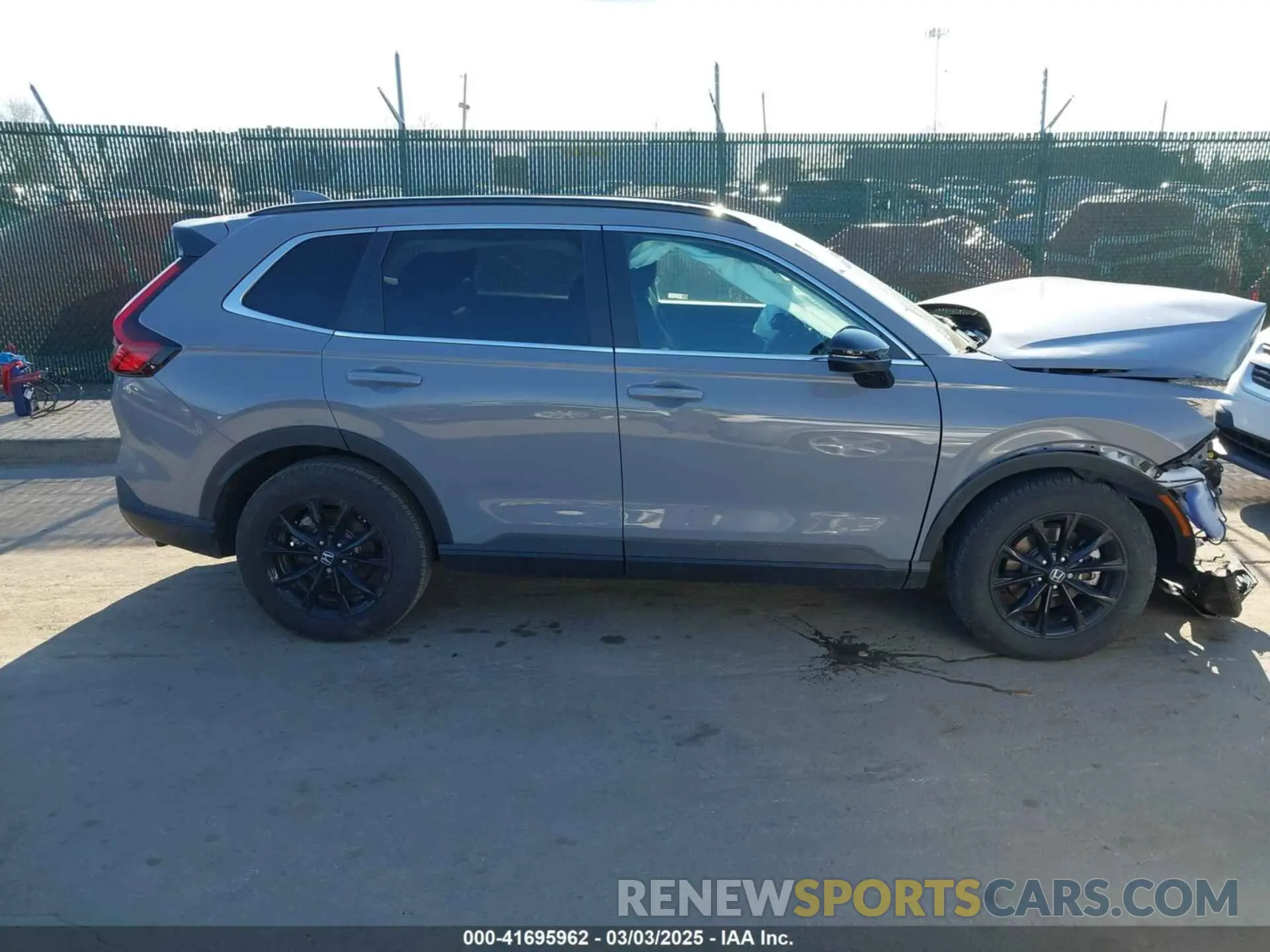 13 Photograph of a damaged car 5J6RS6H57RL019591 HONDA CR-V 2024