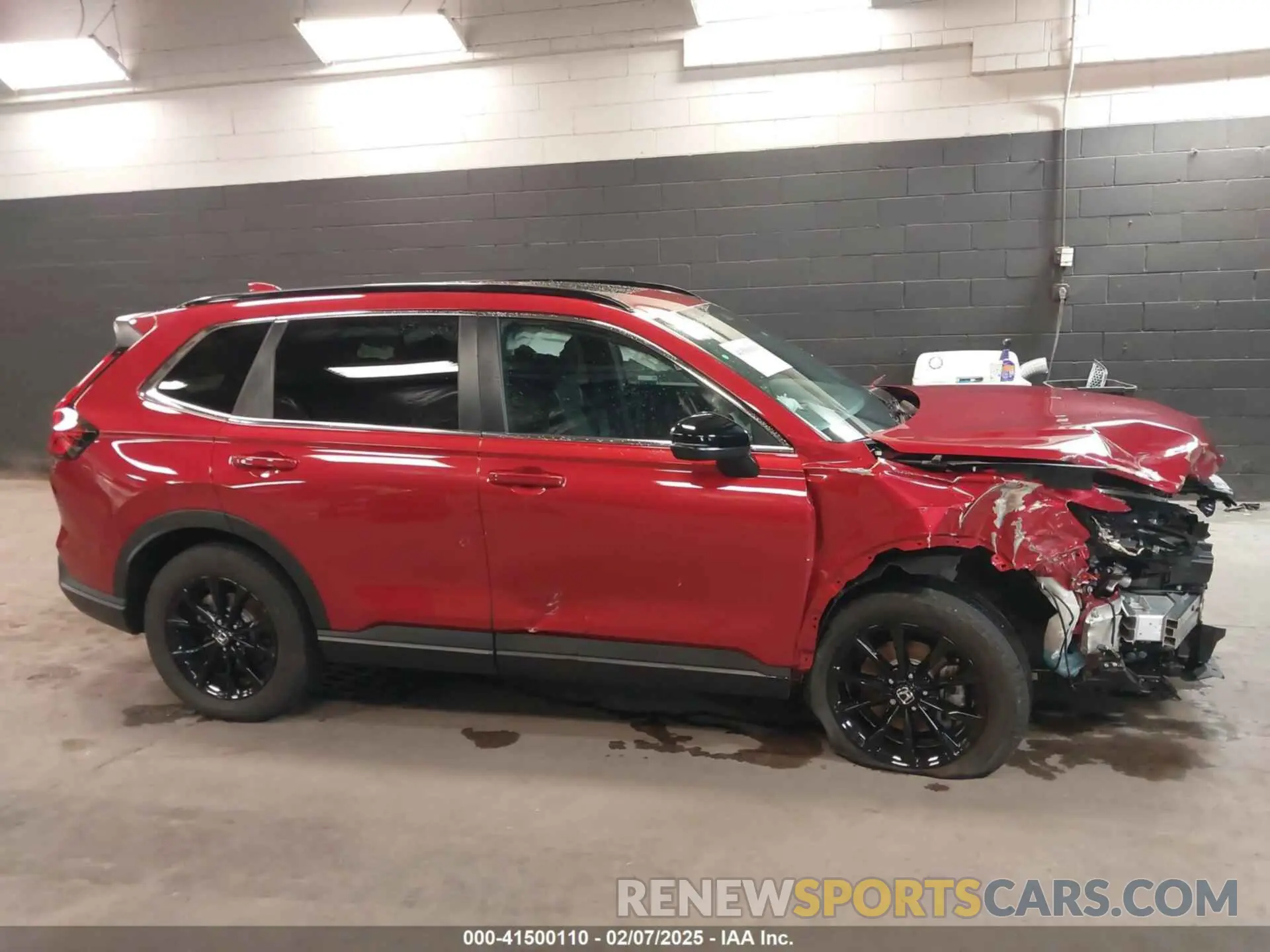 13 Photograph of a damaged car 5J6RS6H59RL009046 HONDA CR-V 2024