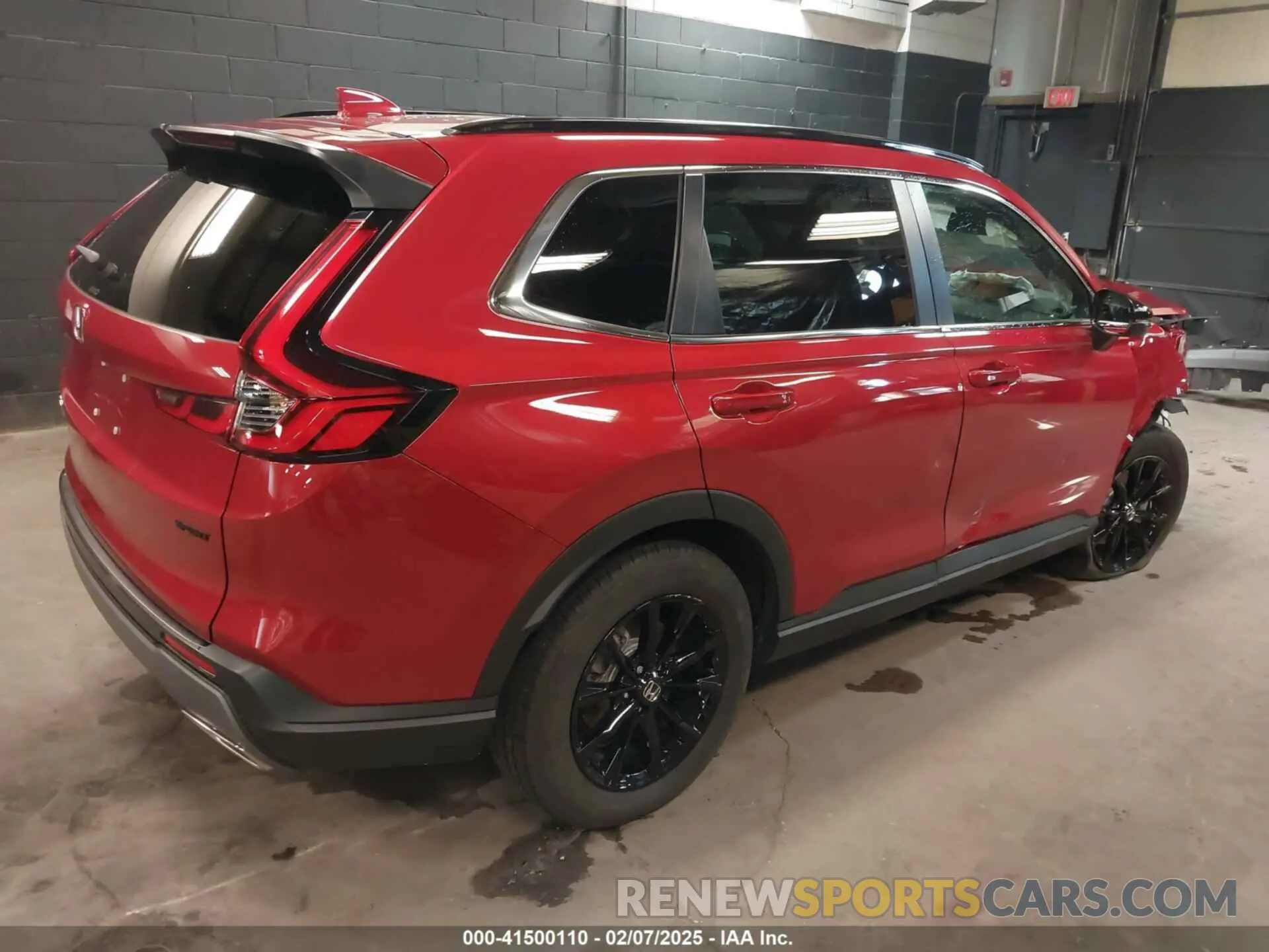 4 Photograph of a damaged car 5J6RS6H59RL009046 HONDA CR-V 2024
