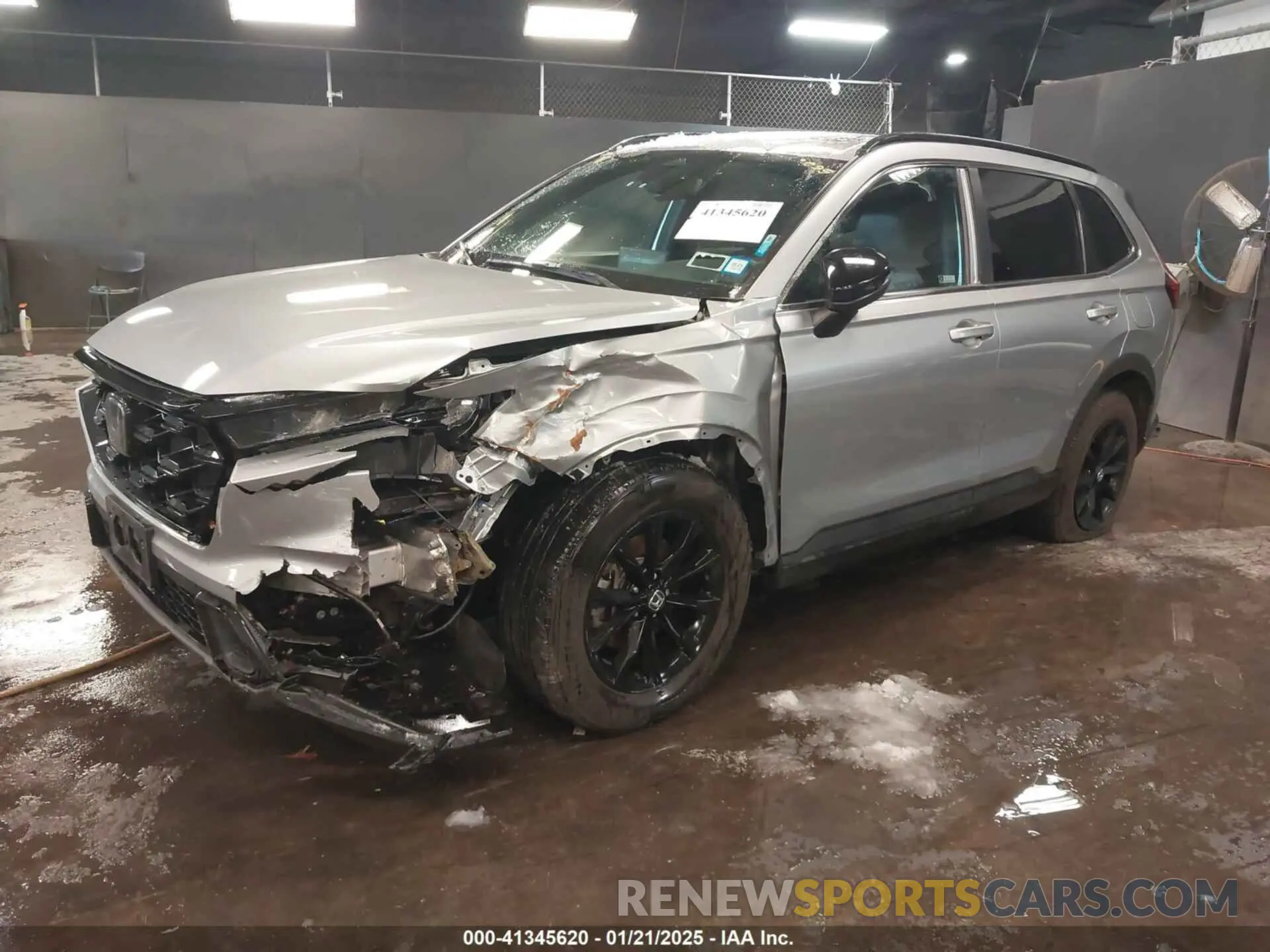 2 Photograph of a damaged car 5J6RS6H87RL011727 HONDA CR-V 2024