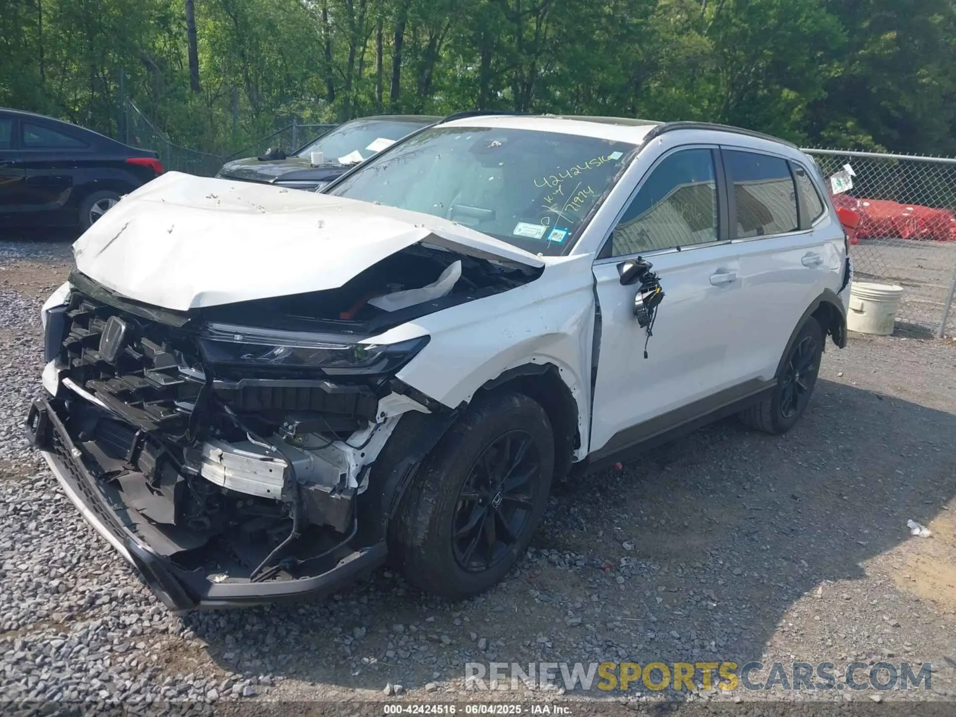 2 Photograph of a damaged car 5J6RS6H89RL012233 HONDA CR-V 2024