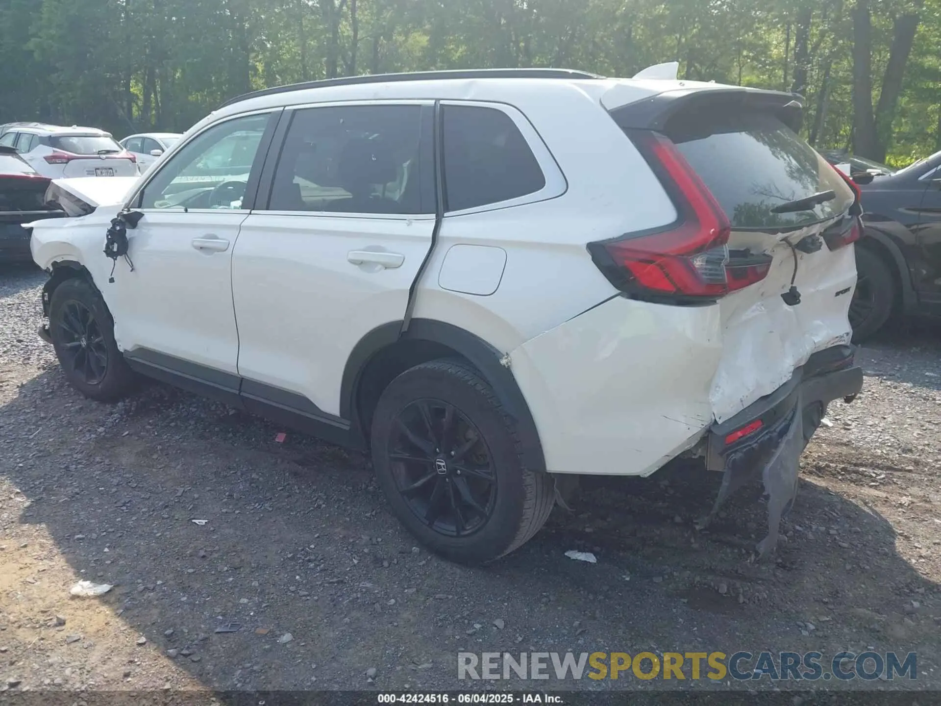 3 Photograph of a damaged car 5J6RS6H89RL012233 HONDA CR-V 2024