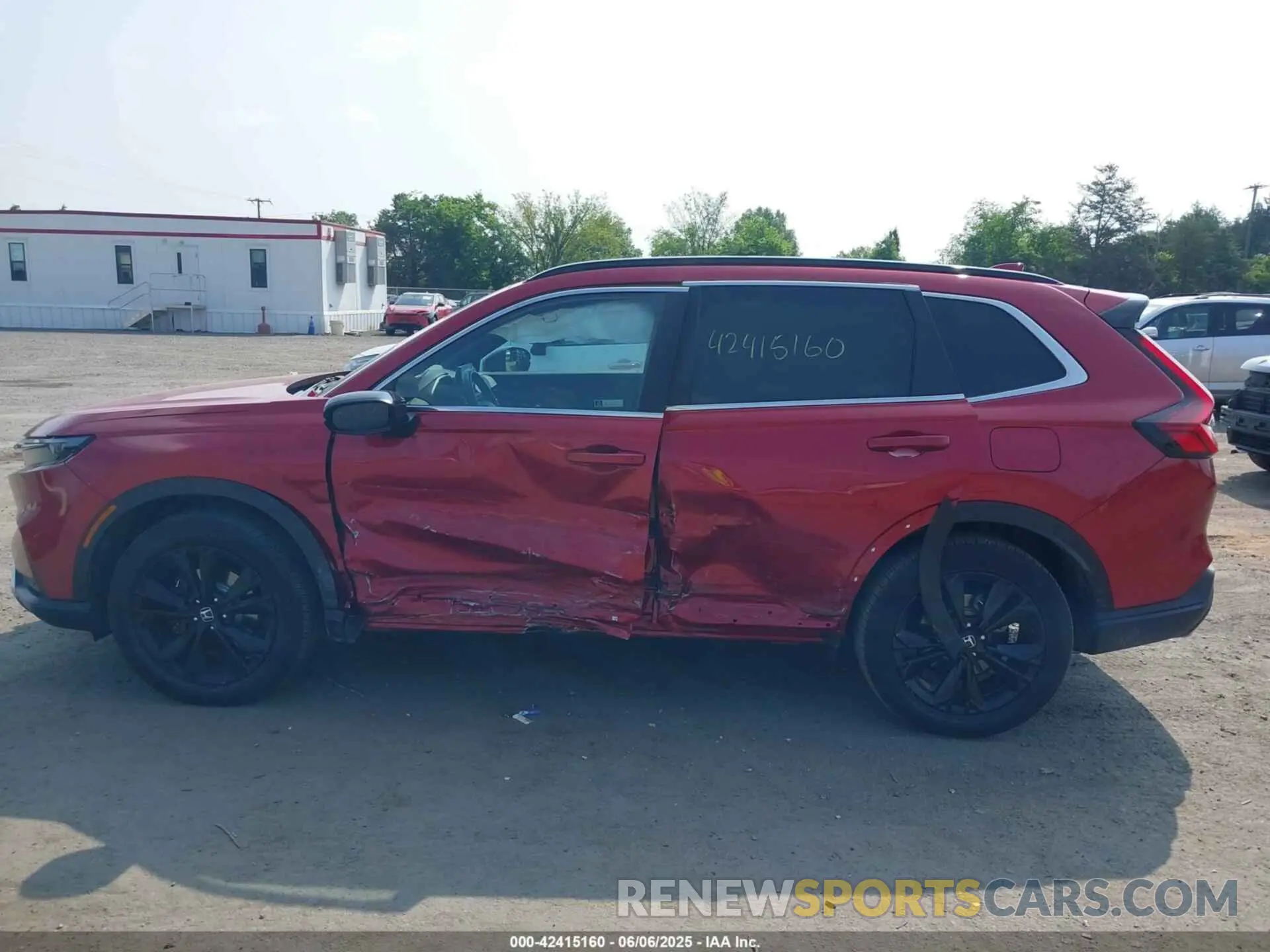 14 Photograph of a damaged car 5J6RS6H91RL018097 HONDA CR-V 2024