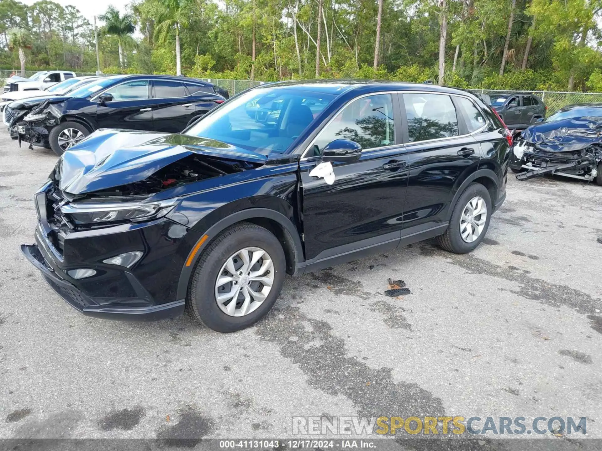 2 Photograph of a damaged car 7FARS3H22RE002215 HONDA CR-V 2024