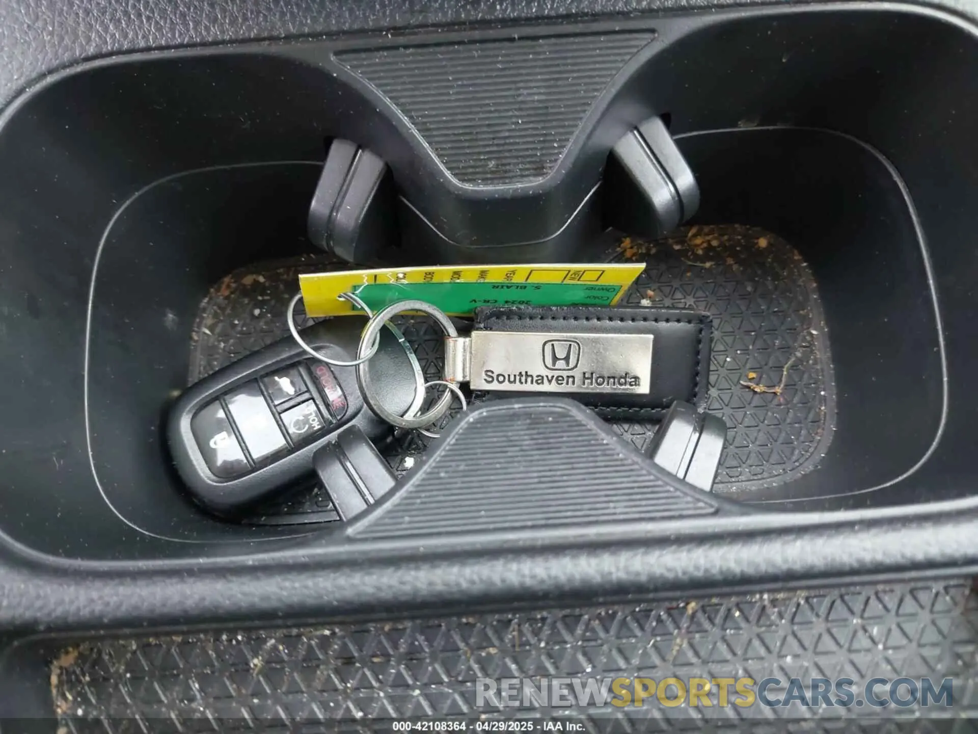 11 Photograph of a damaged car 7FARS3H41RE002272 HONDA CR-V 2024
