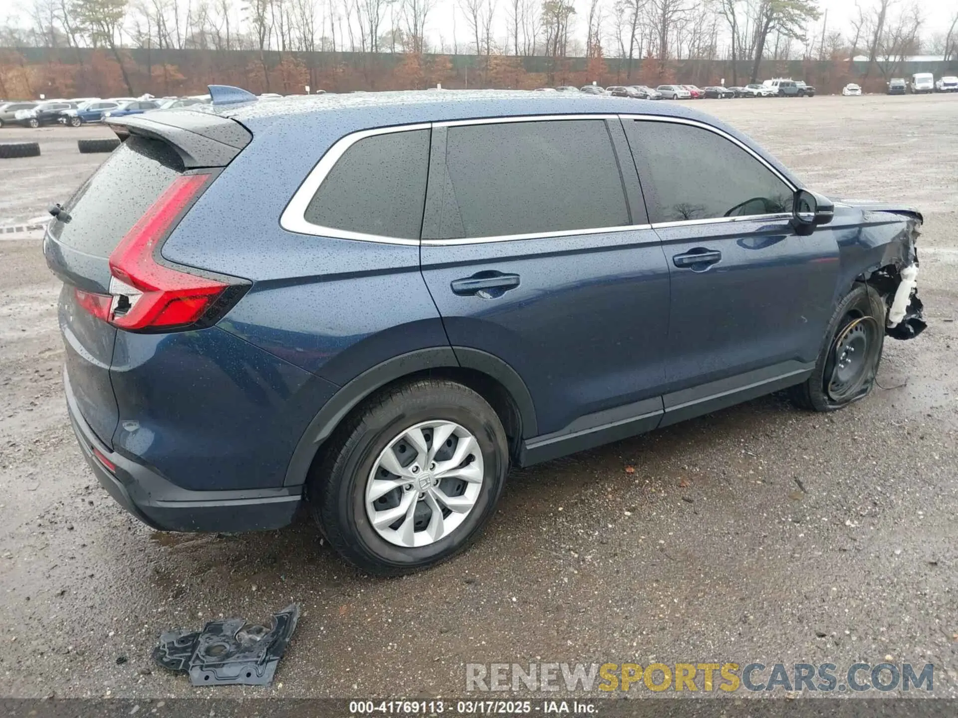 4 Photograph of a damaged car 7FARS4H28RE018845 HONDA CR-V 2024