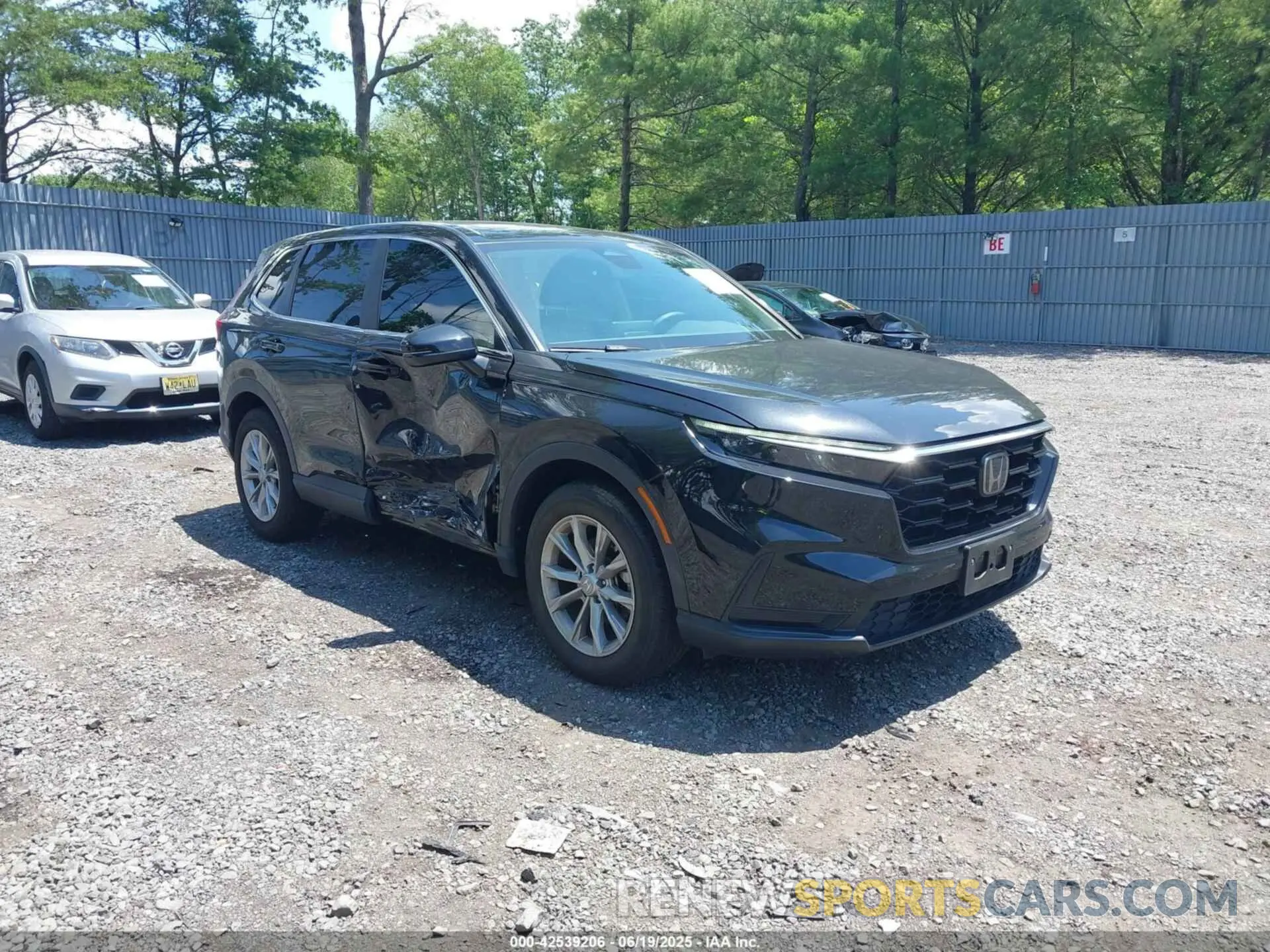 1 Photograph of a damaged car 7FARS4H43RE020939 HONDA CR-V 2024