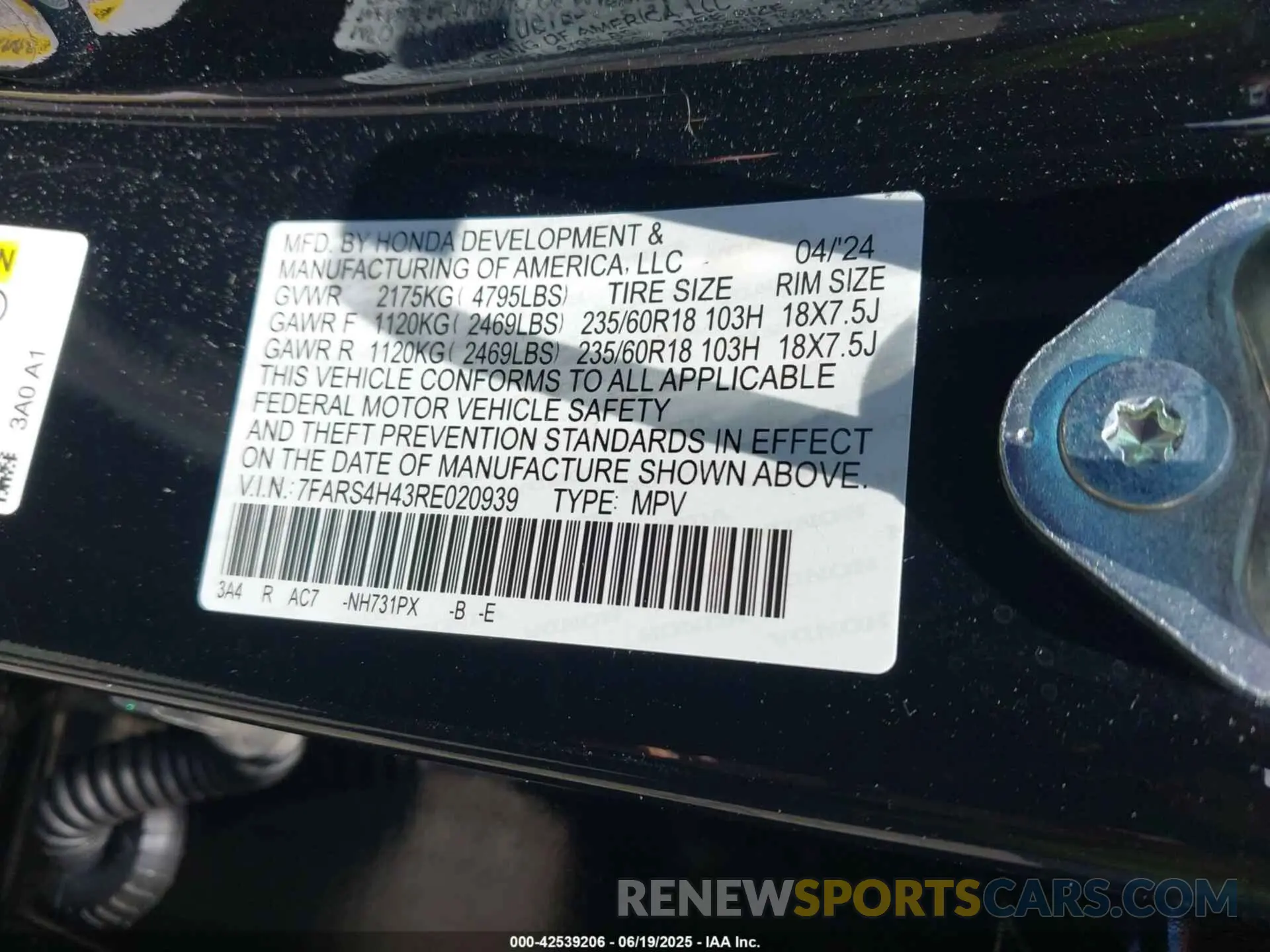 9 Photograph of a damaged car 7FARS4H43RE020939 HONDA CR-V 2024