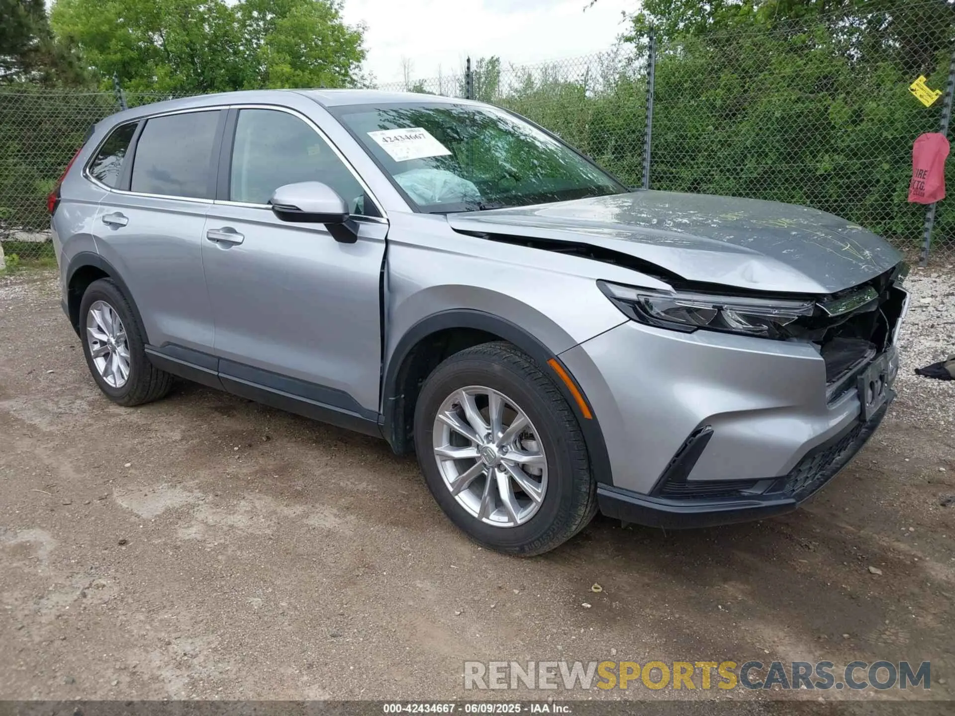 1 Photograph of a damaged car 7FARS4H44RE008069 HONDA CR-V 2024