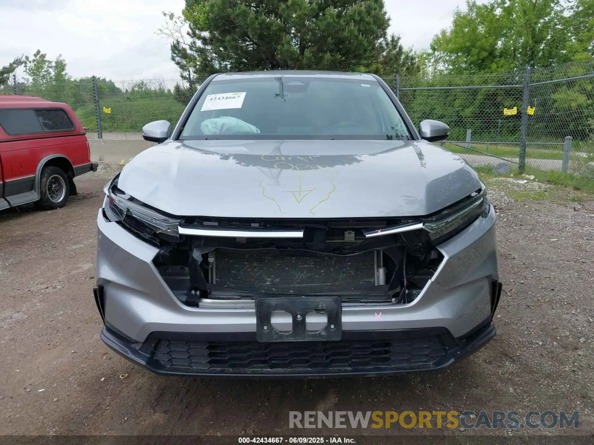 12 Photograph of a damaged car 7FARS4H44RE008069 HONDA CR-V 2024