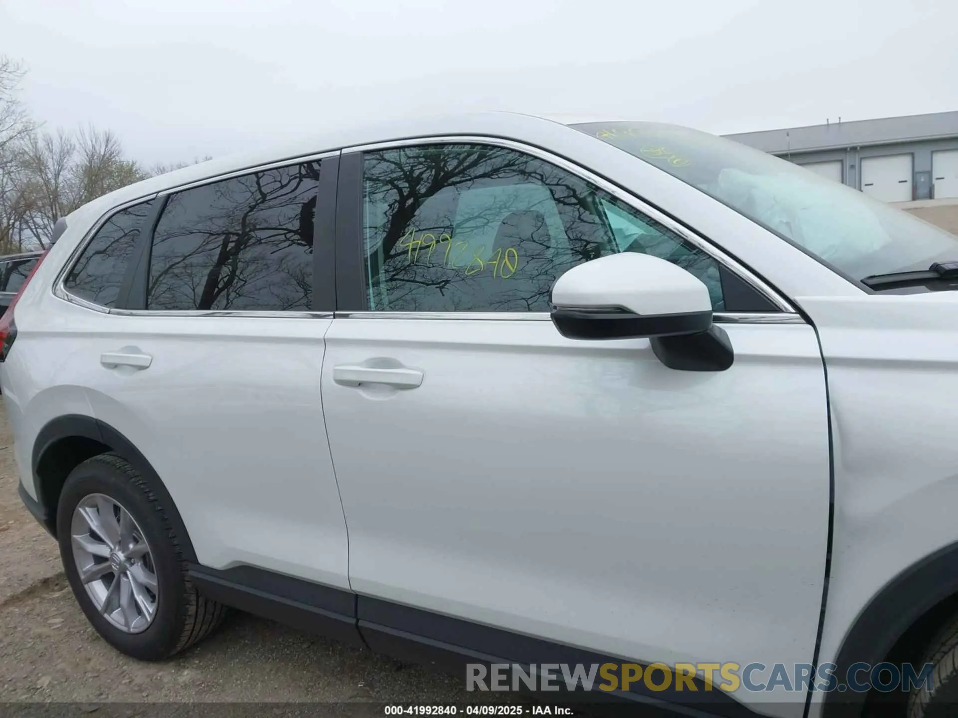 14 Photograph of a damaged car 7FARS4H7XRE006370 HONDA CR-V 2024