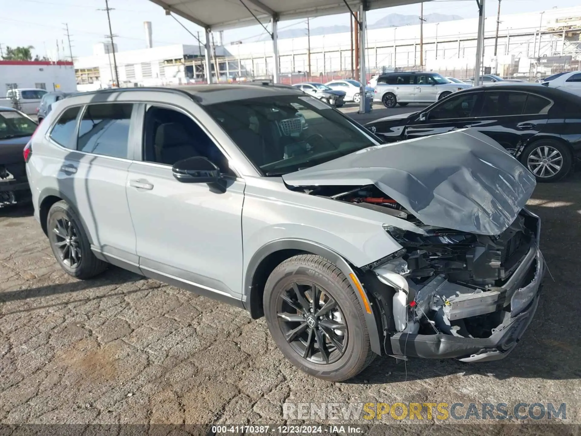 1 Photograph of a damaged car 7FARS5H54RE032726 HONDA CR-V 2024
