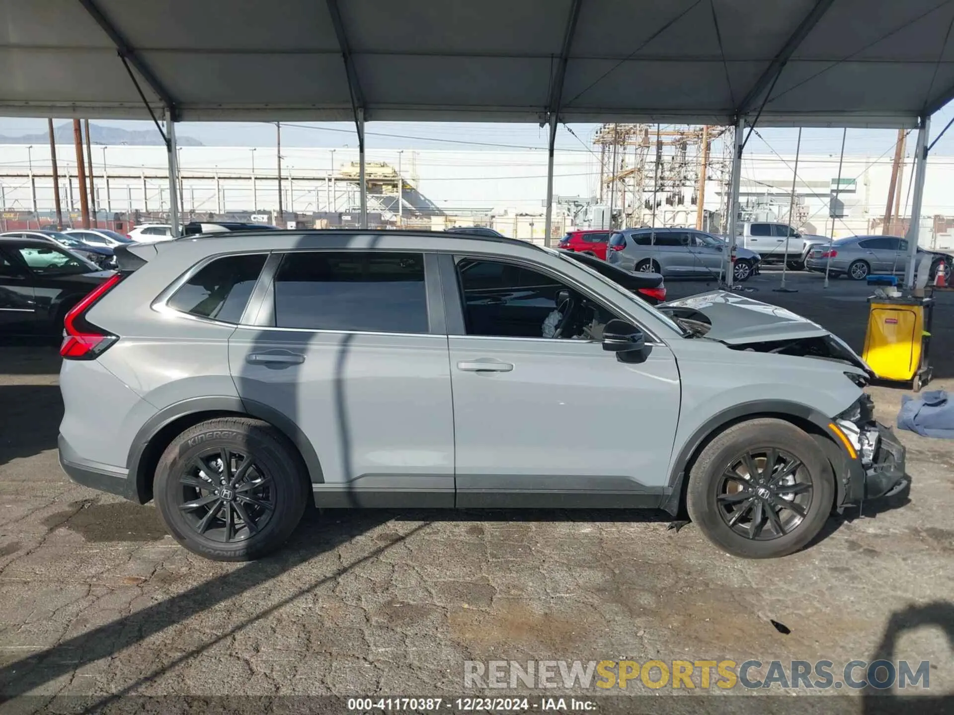 14 Photograph of a damaged car 7FARS5H54RE032726 HONDA CR-V 2024