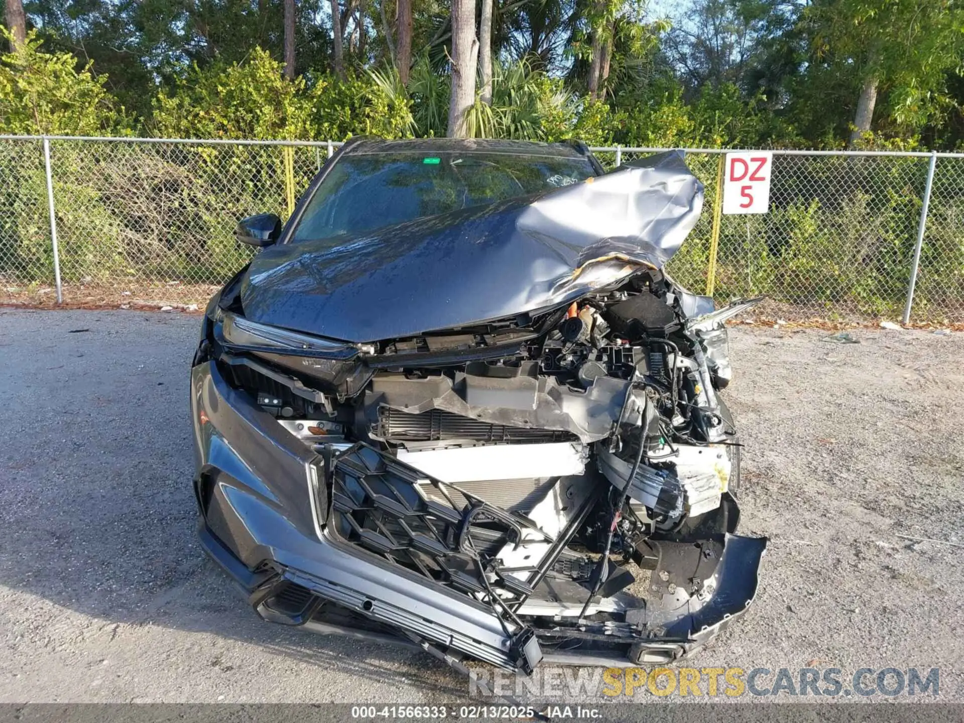 12 Photograph of a damaged car 7FARS5H80RE020146 HONDA CR-V 2024