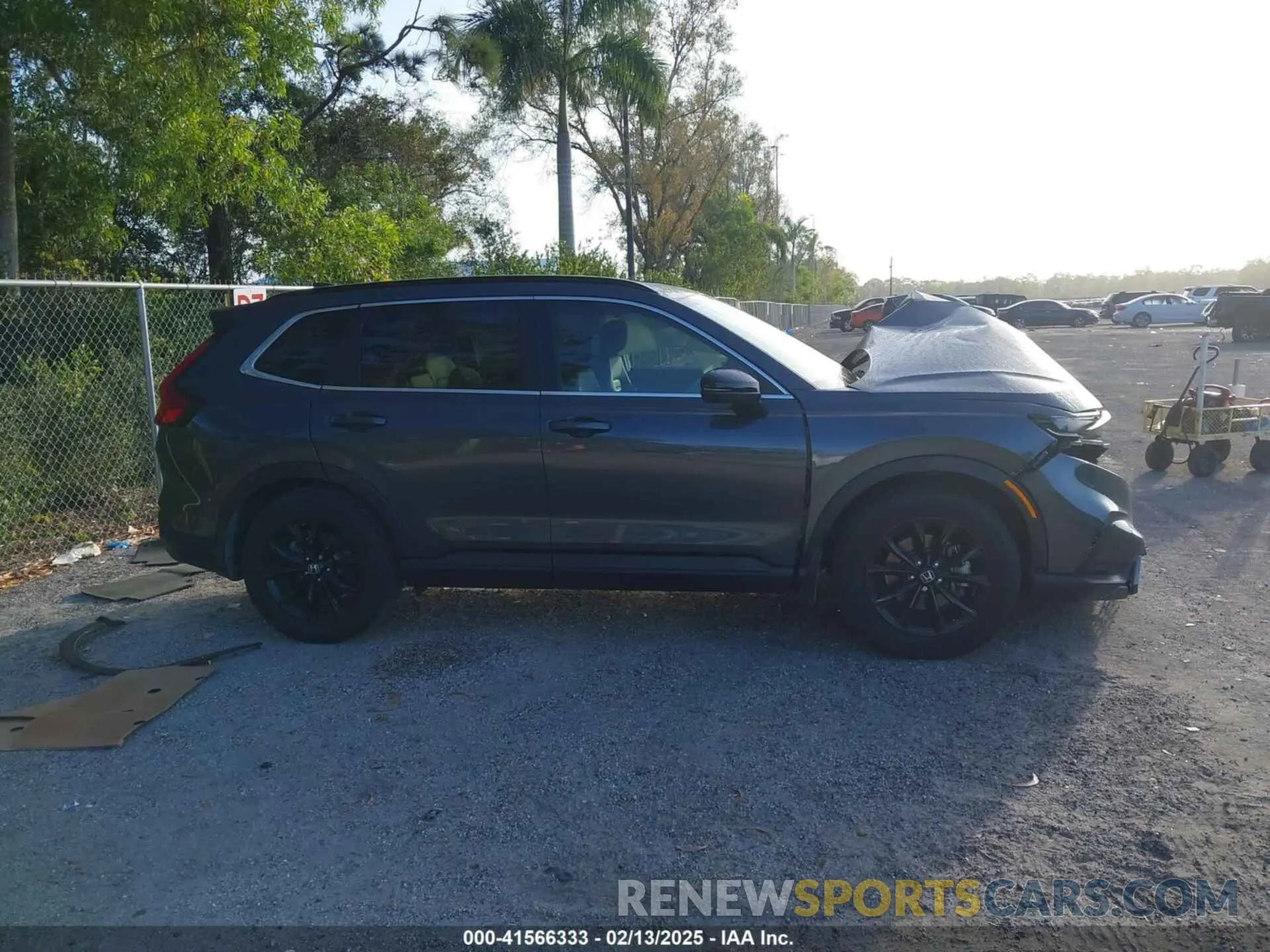 13 Photograph of a damaged car 7FARS5H80RE020146 HONDA CR-V 2024