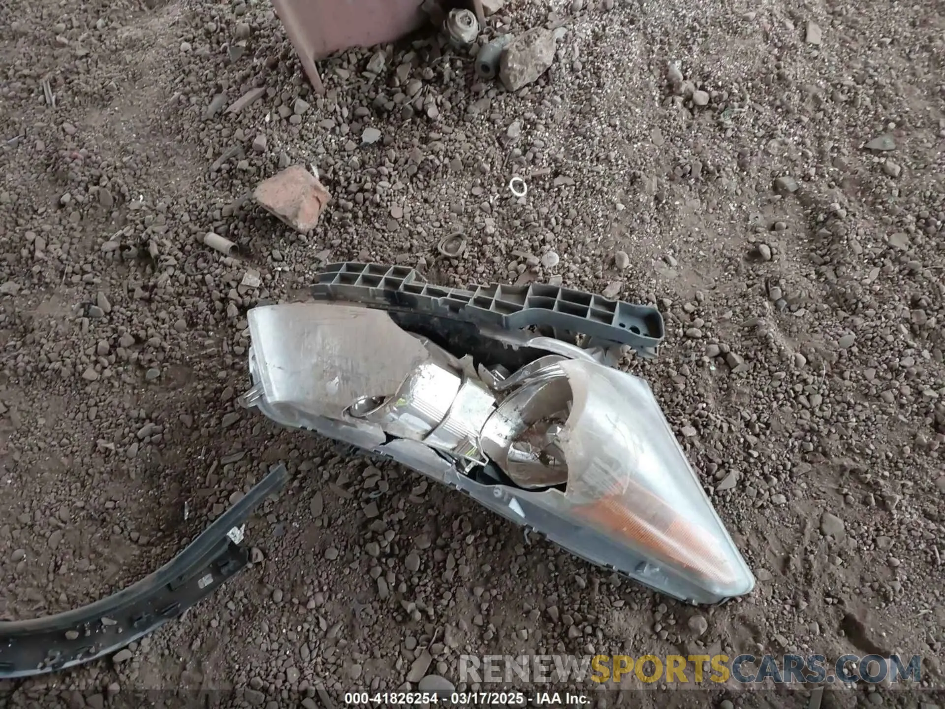 11 Photograph of a damaged car 7FARS5H84RE008789 HONDA CR-V 2024