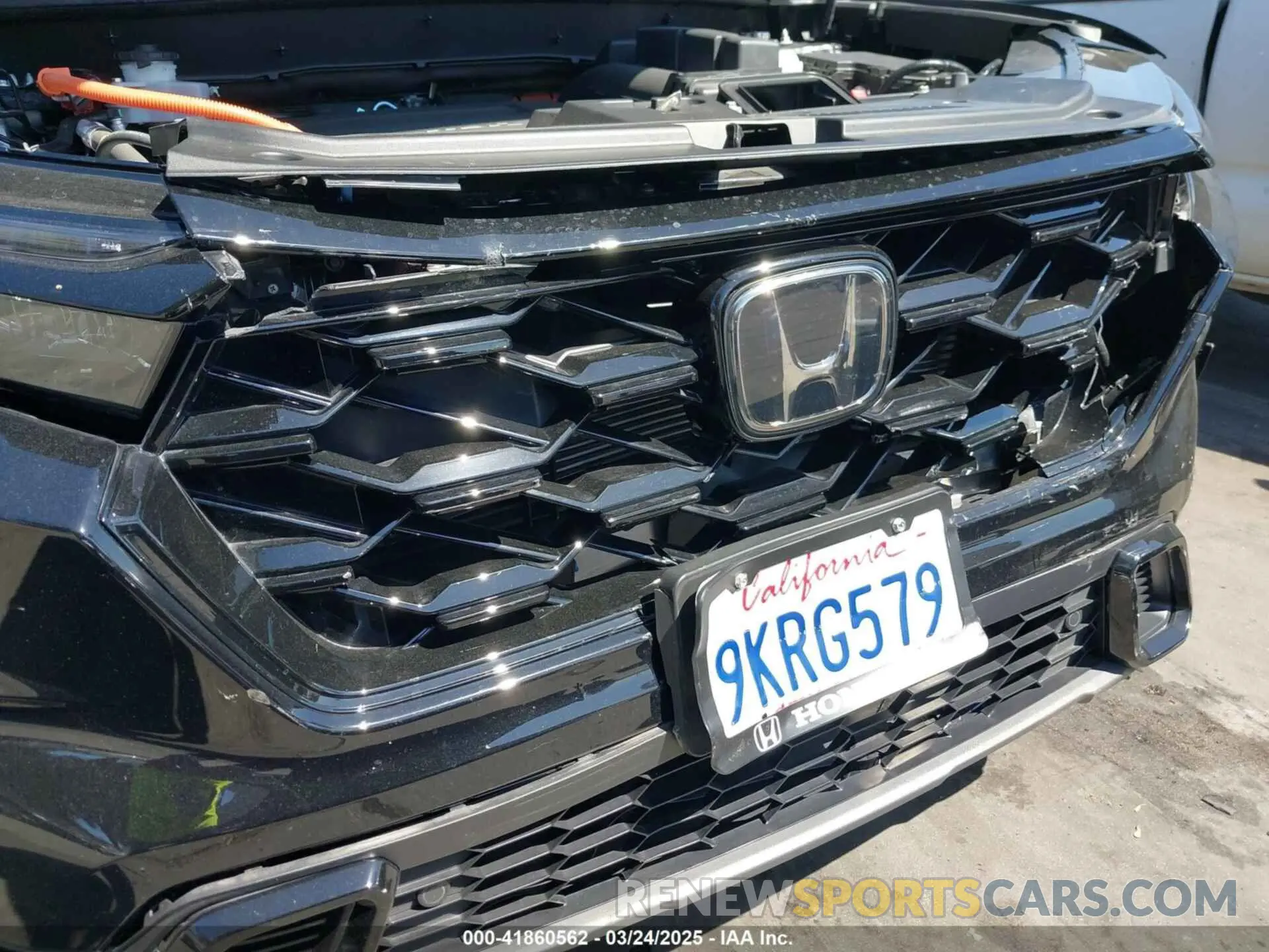 19 Photograph of a damaged car 7FARS5H84RE018948 HONDA CR-V 2024