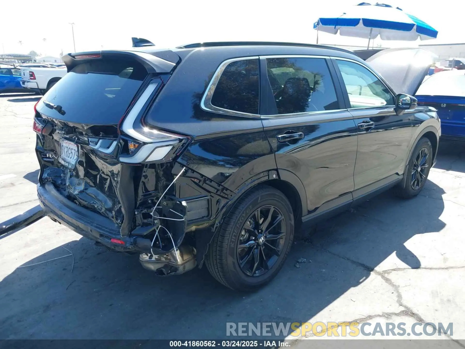4 Photograph of a damaged car 7FARS5H84RE018948 HONDA CR-V 2024