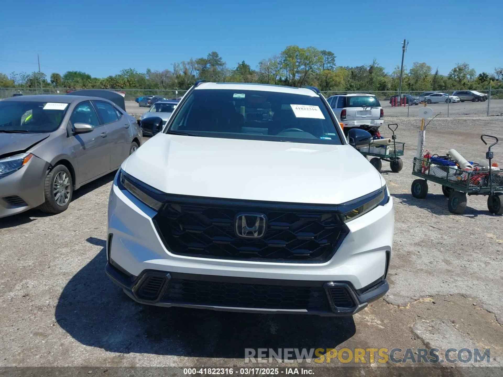 12 Photograph of a damaged car 7FARS5H84RE025690 HONDA CR-V 2024