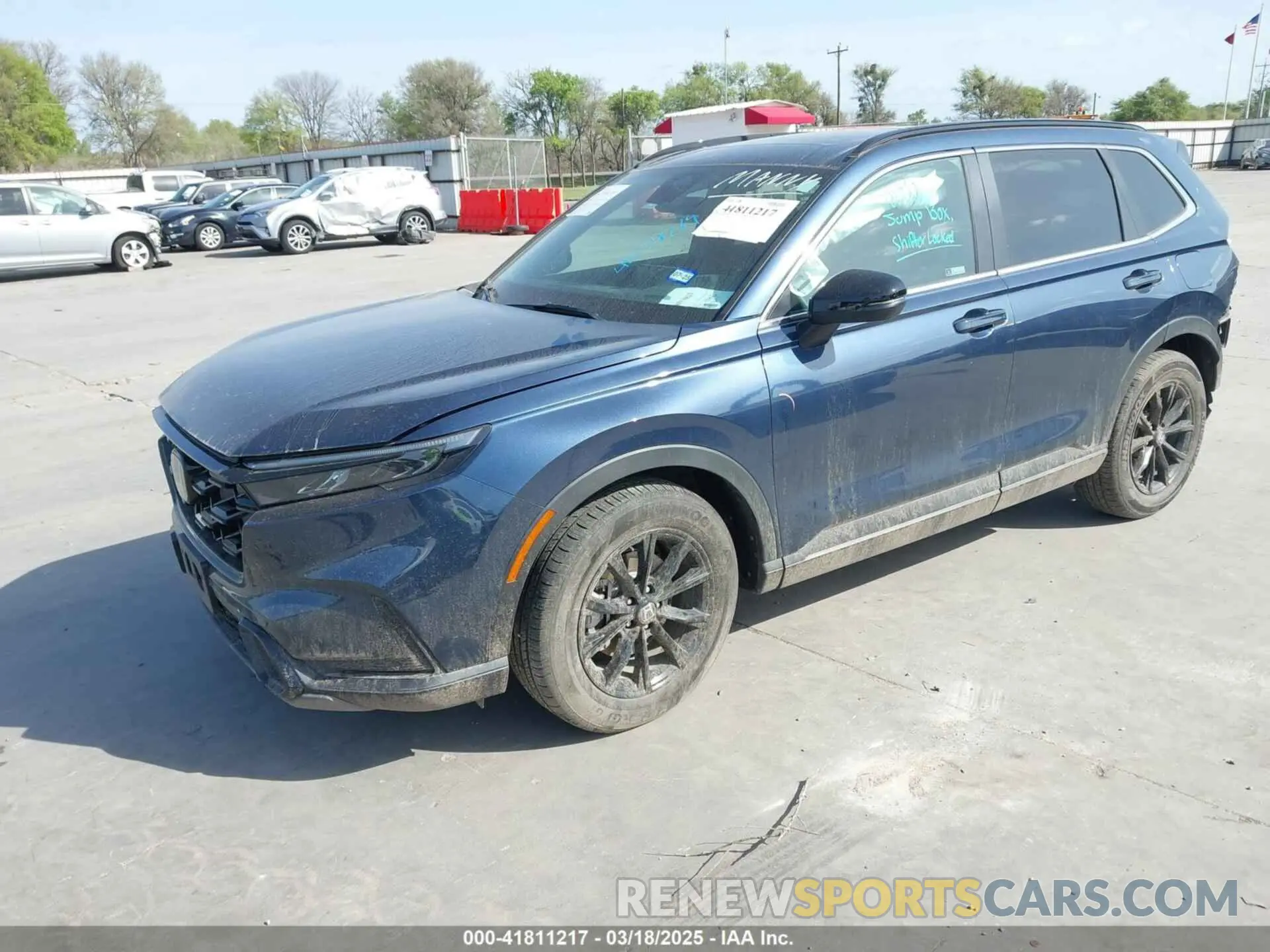 2 Photograph of a damaged car 7FARS5H86RE000080 HONDA CR-V 2024
