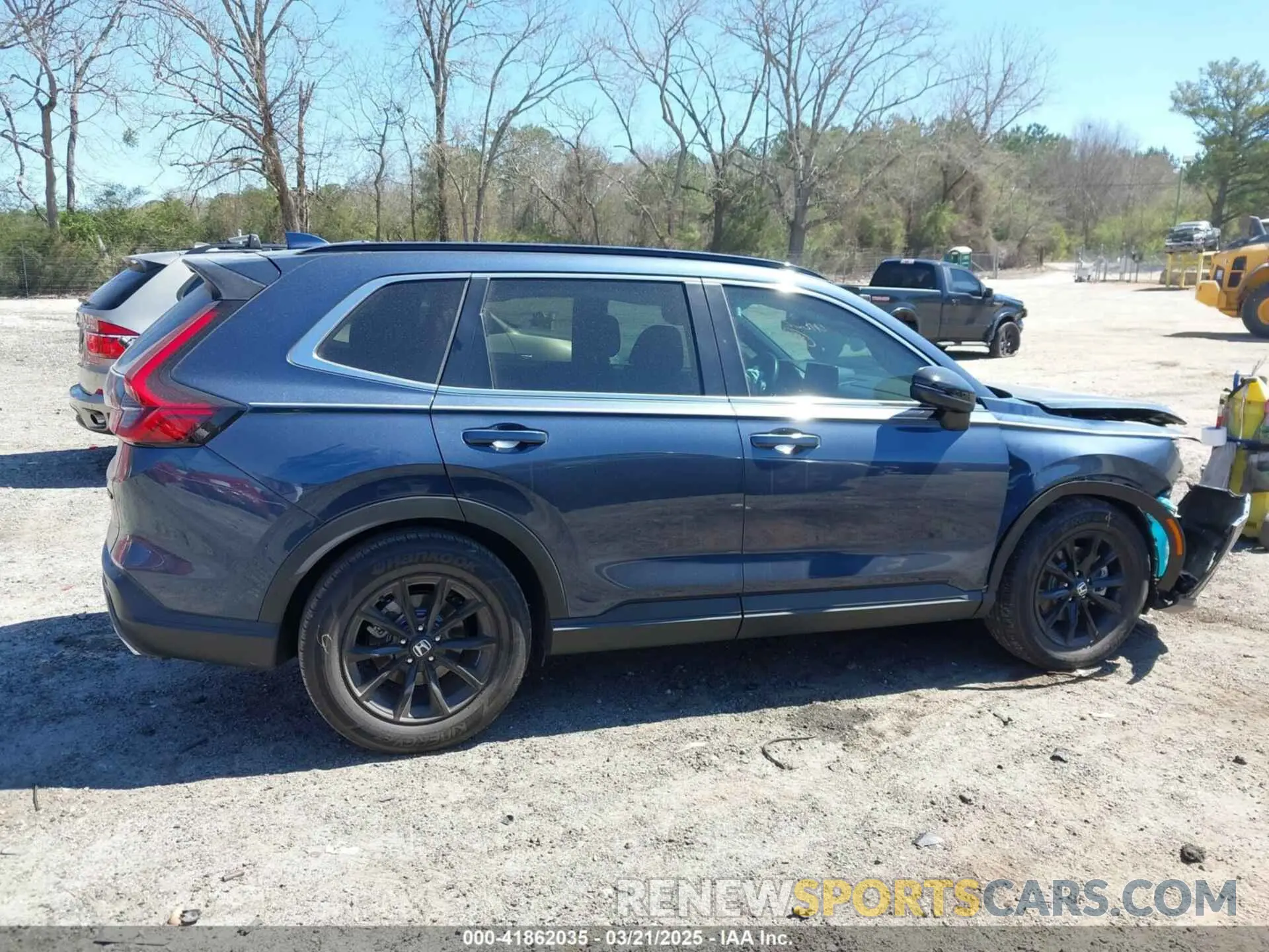 13 Photograph of a damaged car 7FARS5H88RE011422 HONDA CR-V 2024