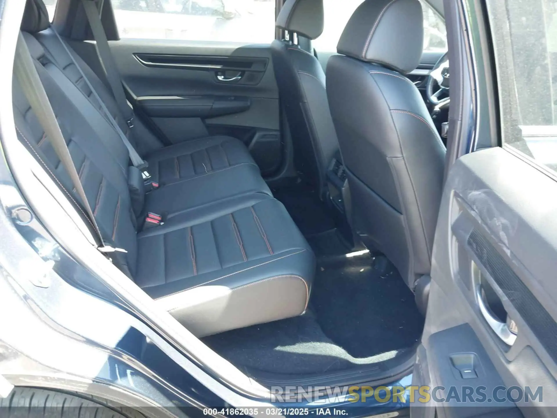 8 Photograph of a damaged car 7FARS5H88RE011422 HONDA CR-V 2024