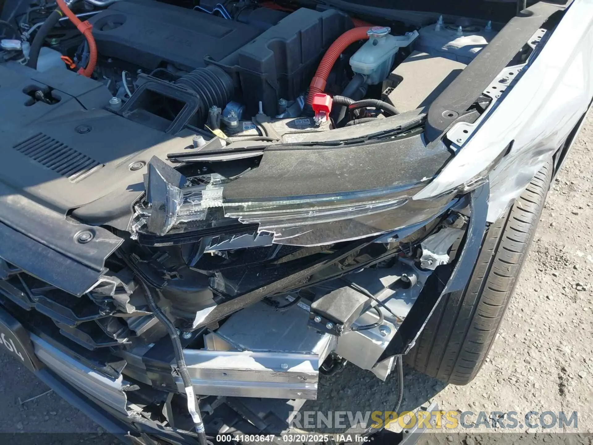17 Photograph of a damaged car 7FARS5H88RE033663 HONDA CR-V 2024