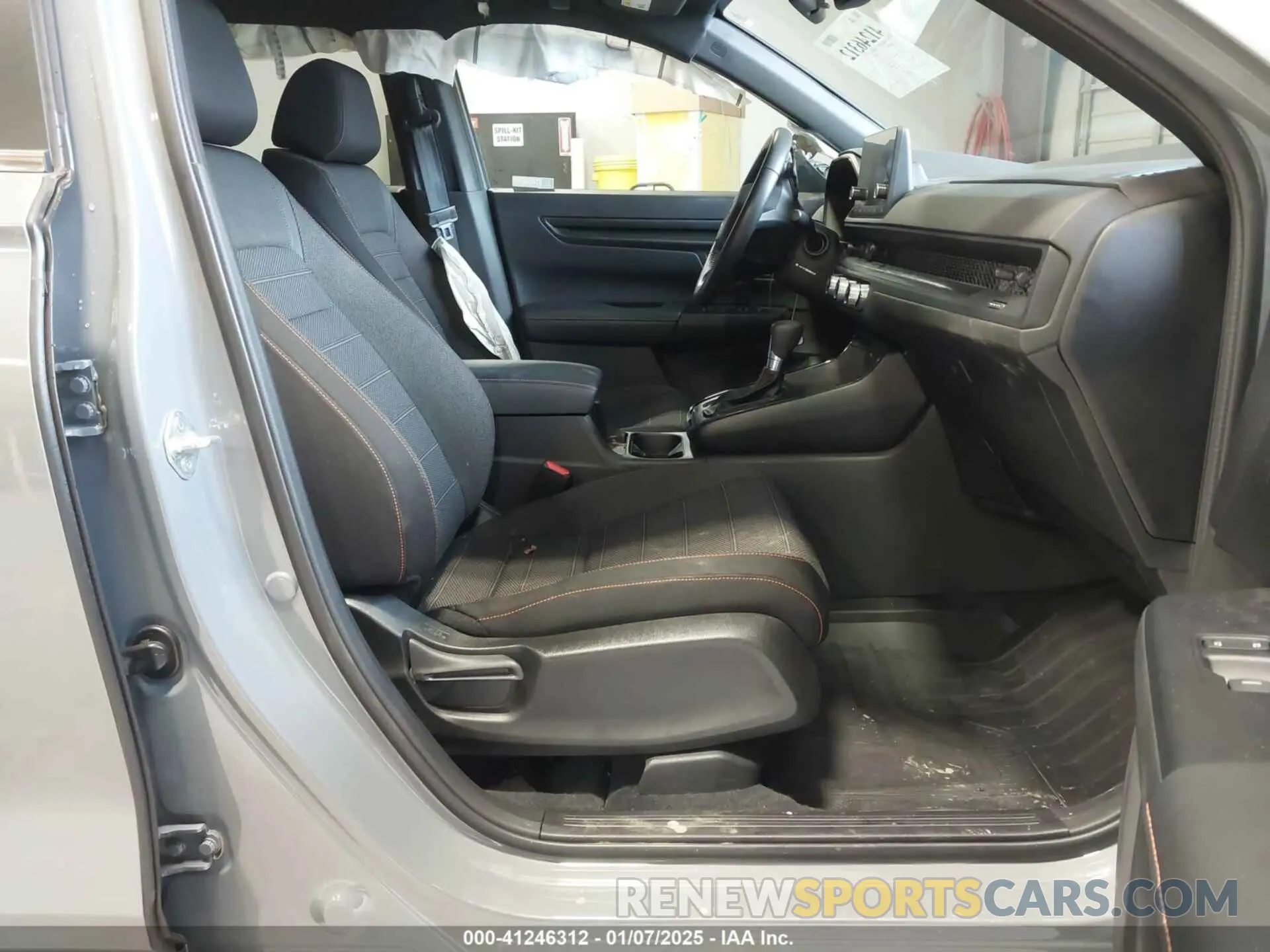 5 Photograph of a damaged car 7FARS6H53RE026759 HONDA CR-V 2024