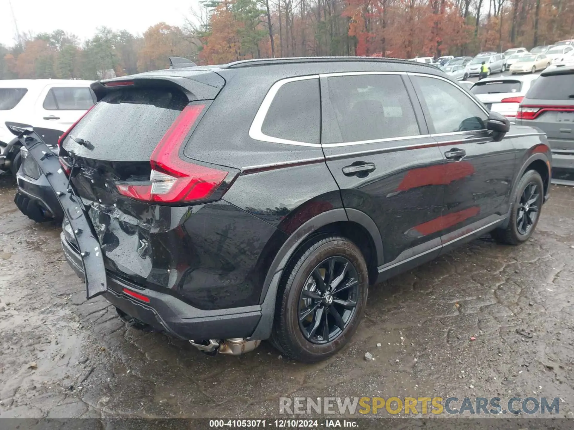 4 Photograph of a damaged car 7FARS6H59RE006838 HONDA CR-V 2024