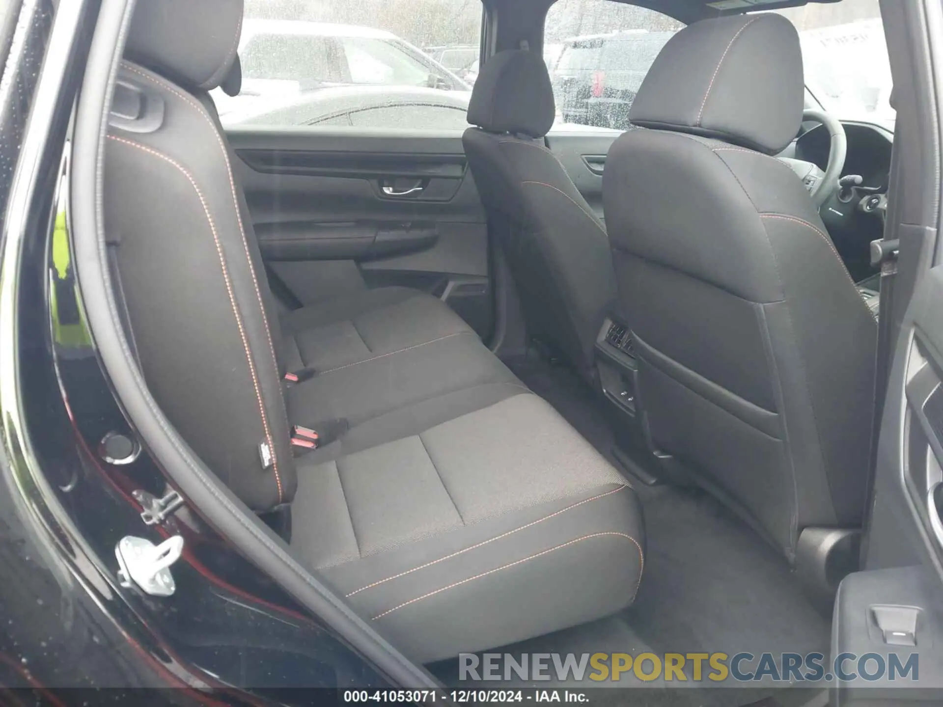 8 Photograph of a damaged car 7FARS6H59RE006838 HONDA CR-V 2024