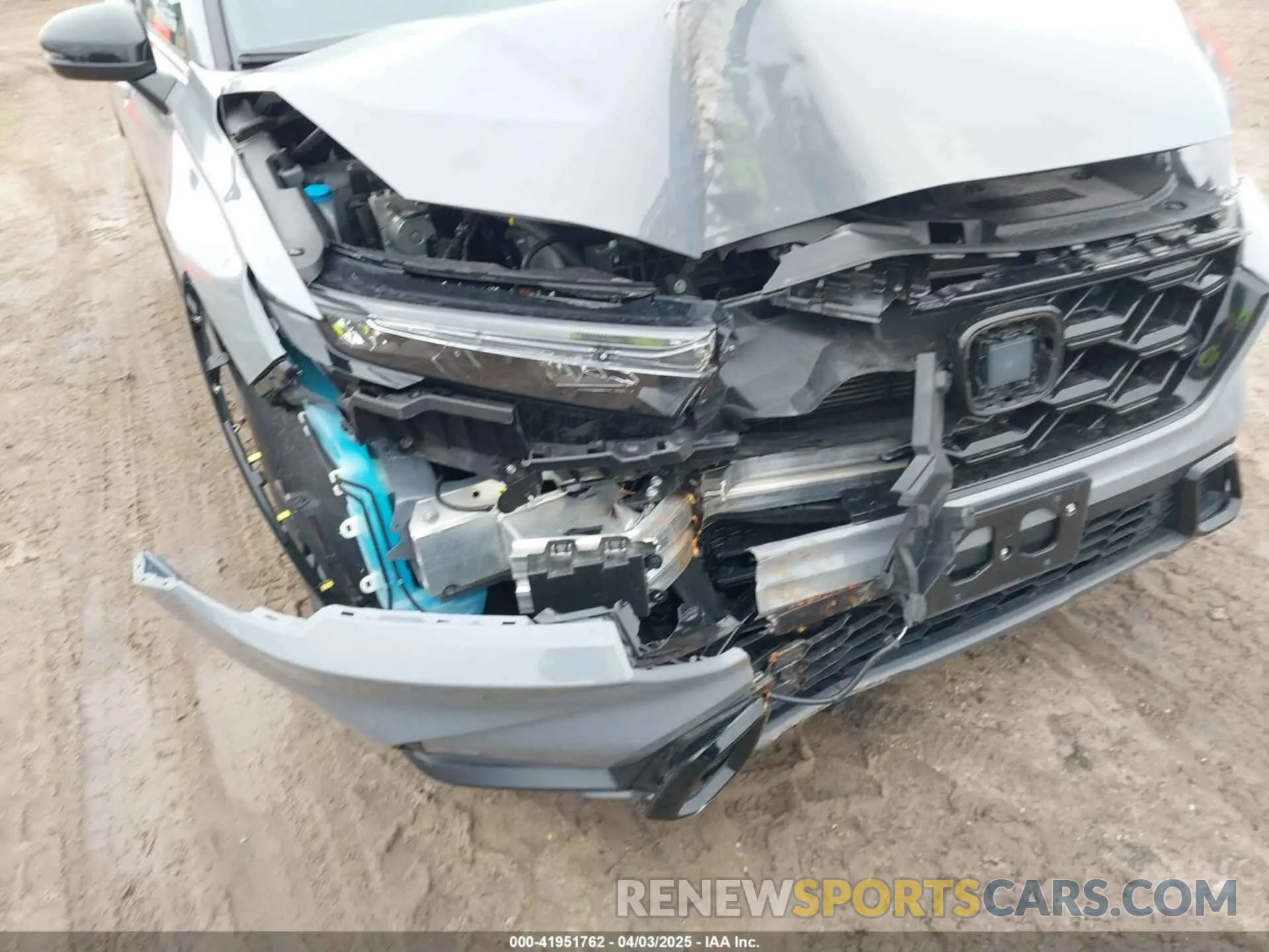 6 Photograph of a damaged car 7FARS6H84RE080503 HONDA CR-V 2024