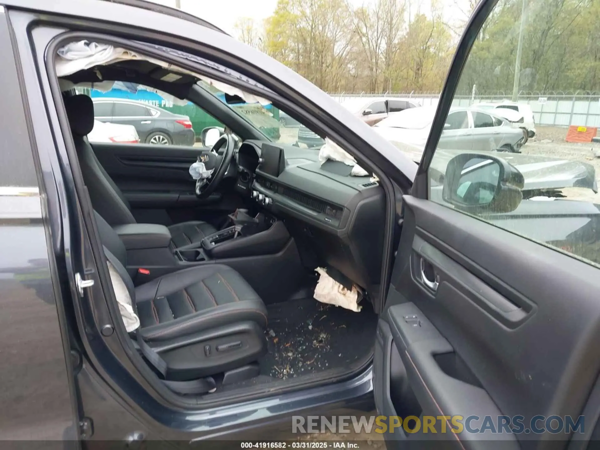 5 Photograph of a damaged car 7FARS6H86RE011327 HONDA CR-V 2024