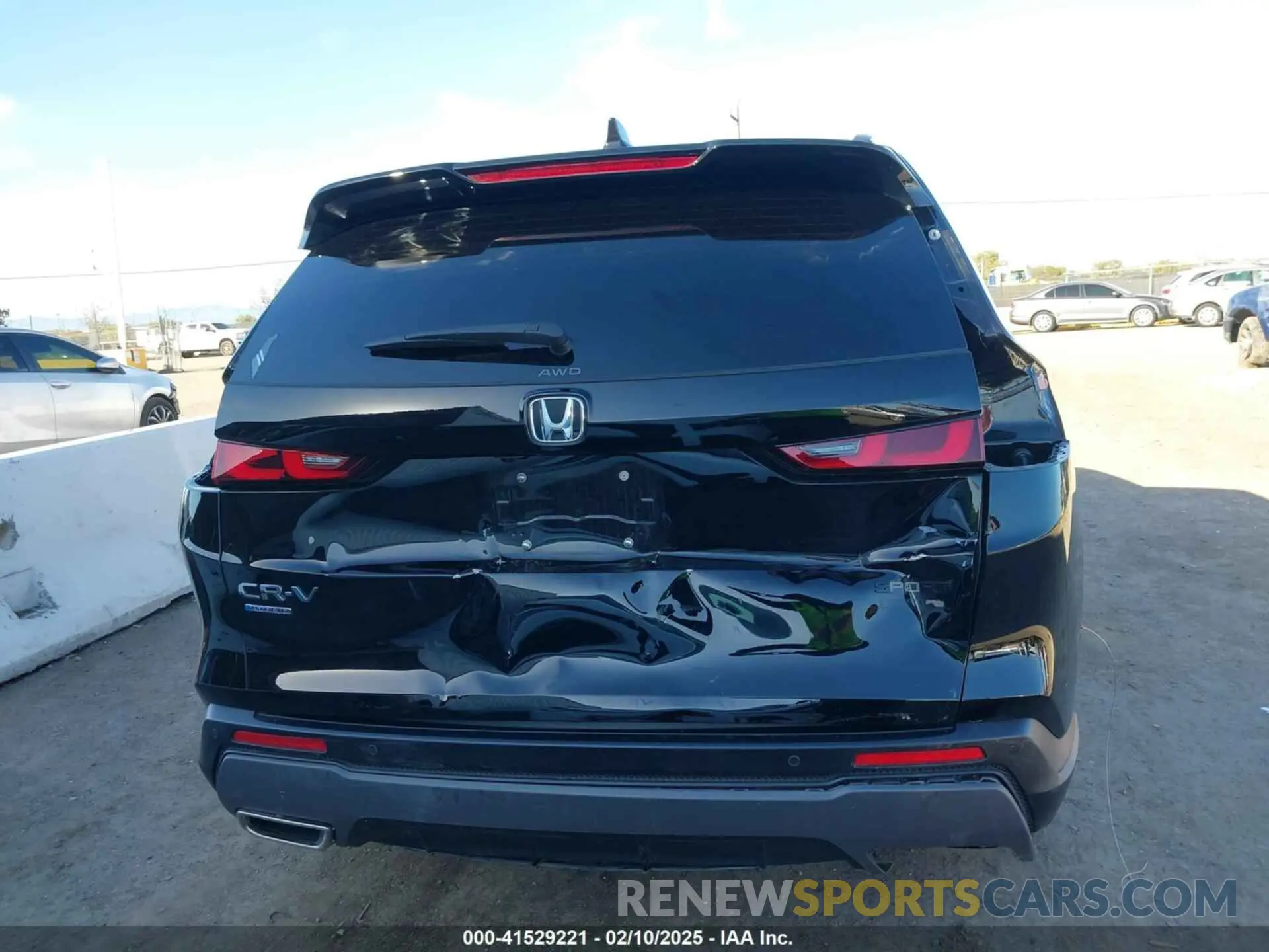17 Photograph of a damaged car 7FARS6H9XRE069840 HONDA CR-V 2024