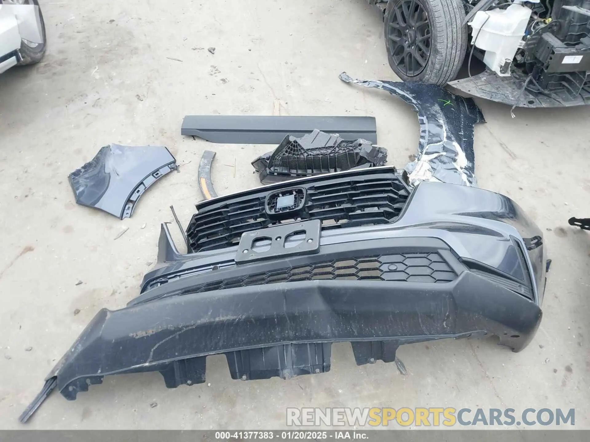 12 Photograph of a damaged car 2HKRS3H72SH306319 HONDA CR-V 2025