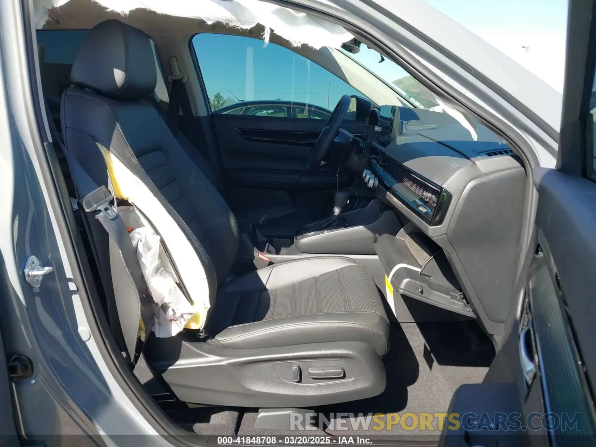5 Photograph of a damaged car 2HKRS3H74SH322960 HONDA CR-V 2025
