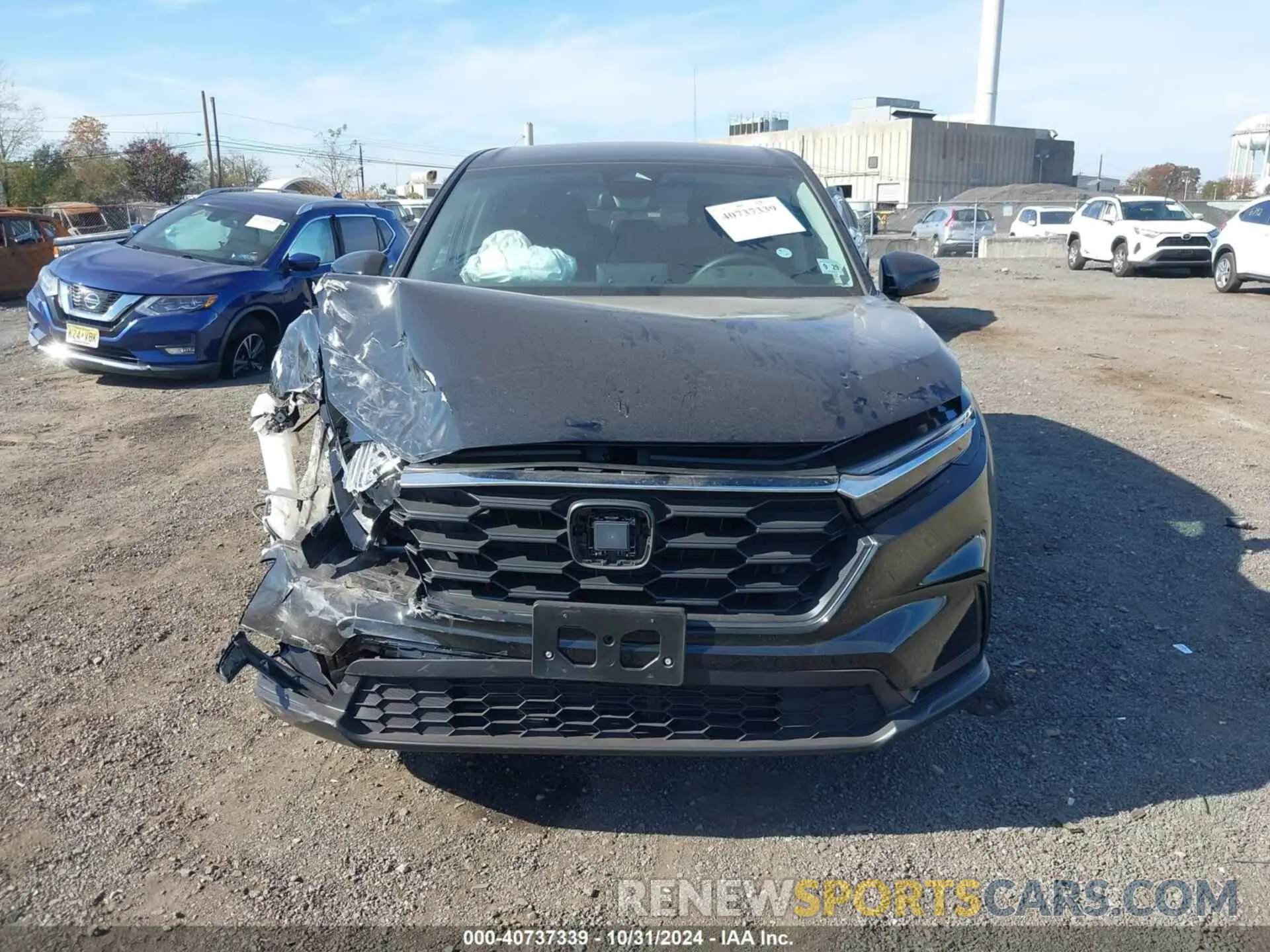 11 Photograph of a damaged car 2HKRS4H20SH416053 HONDA CR-V 2025