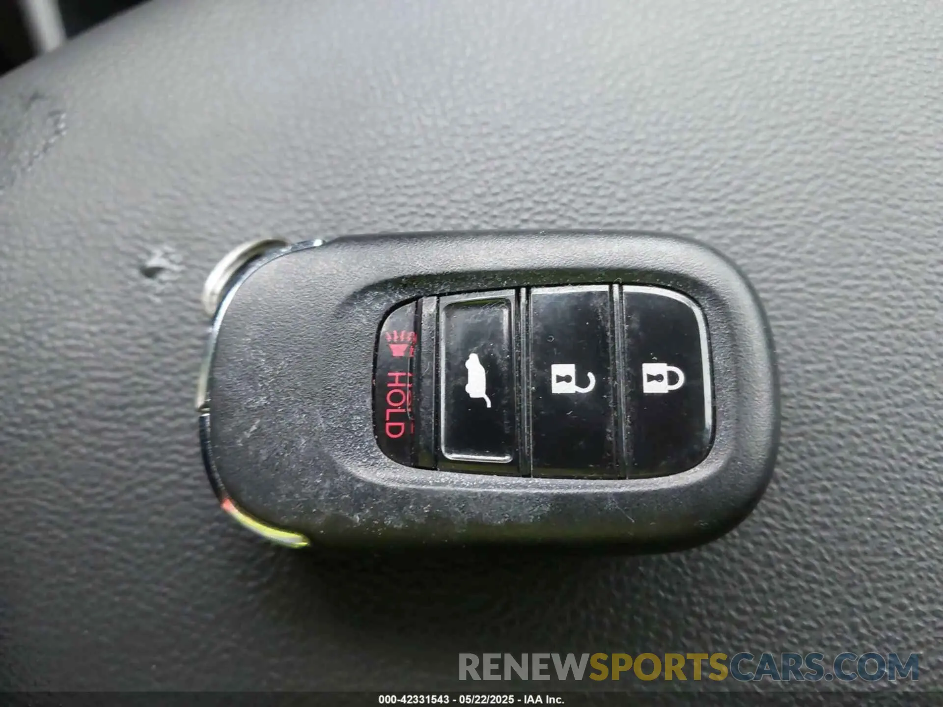 11 Photograph of a damaged car 2HKRS4H28SH470345 HONDA CR-V 2025